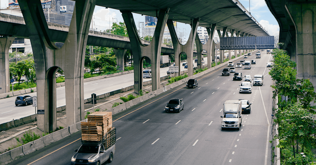 อ่อนนุช อุดมสุข