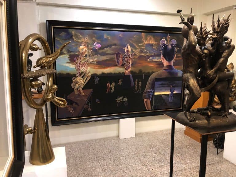 นิทรรศการศิลปะกลางแจ้งครั้งสำคัญ “ทิวทัศน์ที่ไม่รู้จัก” โดย อ.มานพ สุวรรณปินฑะ