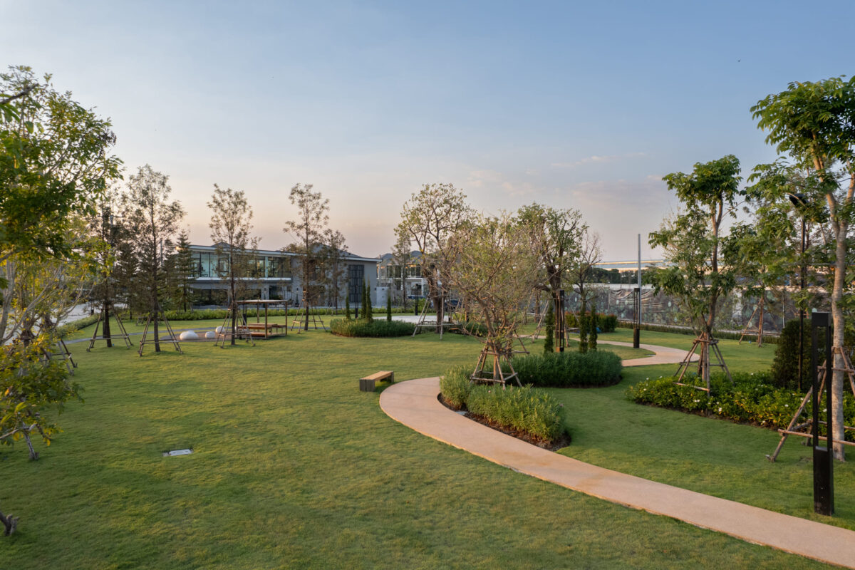 พรีวิว ศุภาลัย พาร์ควิลล์ ประชาอุทิศ สุขสวัสดิ์ (park Ville Prachauthit – Suksawat) บ้านเดี่ยวสไตล์ Modern Tropical Living ฉีกสไตล์เดิมๆ สะท้อนตัวตนที่แท้จริง สวยงาม สงบสุข ร่มรื่น มีชีวิตชีวา โดยไม่ต้องปรุงแต่ง