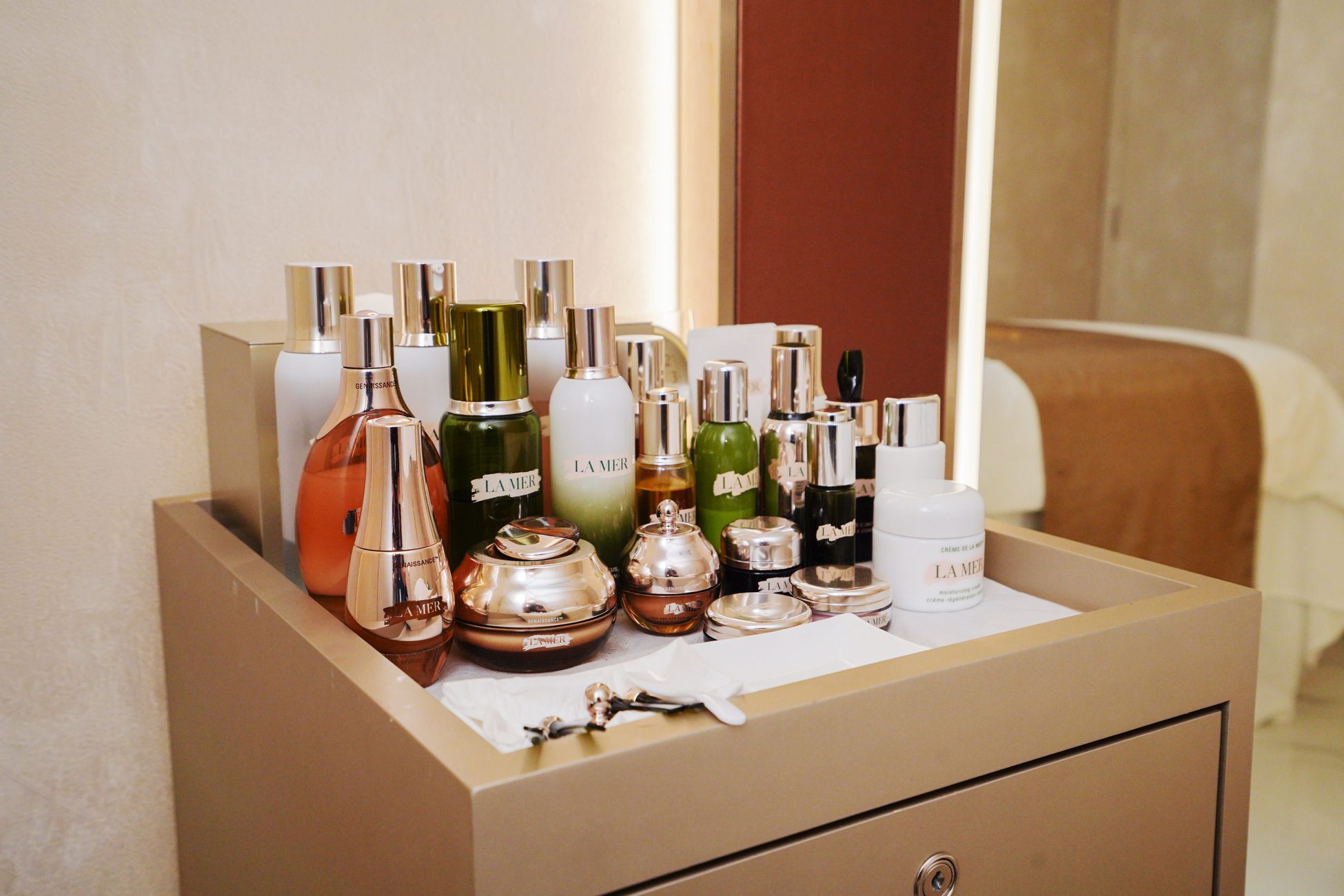 9. “la Mer” นำเสนอประสบการณ์การช็อปปิงสุดหรู พร้อมบริการสุดพิเศษที่ห้องทรีตเมนต์ Spa De La Mer