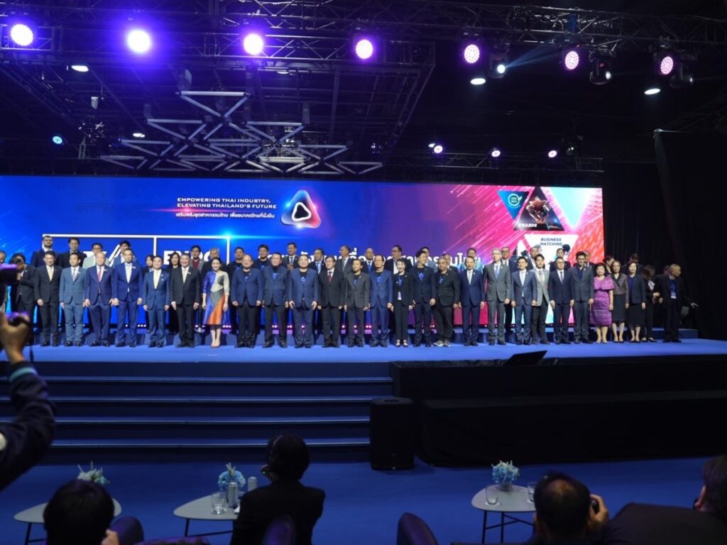 “พาณิชย์ ร่วมกับ สภาอุต จัดงาน FTI Expo 2025”สนับสนุนการลดรายจ่าย เพิ่มรายได้ ขยายโอกาส คาดสร้างเม็ดเงินกว่า 2839