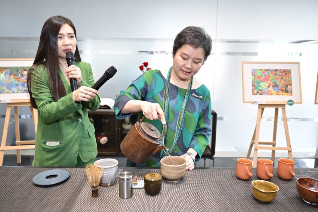 จัดเมนูพิเศษในงาน น้ำชาเขียวที่เป็นกระแสปัจจุบัน สำหรับคนรักสุขภาพ