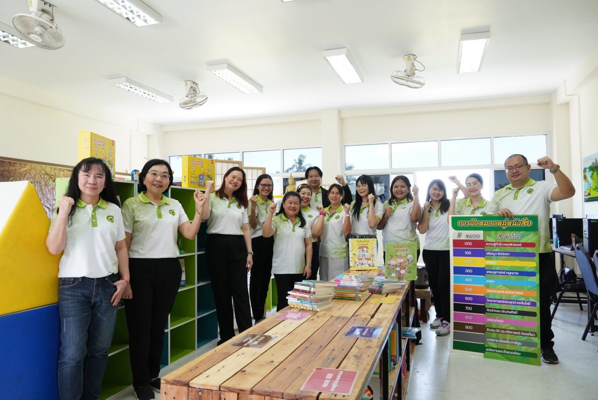 กรมวิทย์ฯ บริการ กระทรวง อว. ร่วมมือ PEA และเทศบาลนครเกาะสมุย ส่งมอบ โครงการ “PEA หมู่บ้านช่อสะอาด” และ “โครงการชุมชนปลอดภัย ใช้ไฟ PEA” ประจำปี 2568 ในพื้นที่อำเภอเกาะสมุย