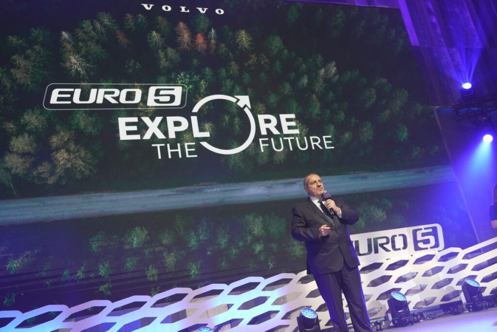 วอลโว่ ทรัคส์ เปิดตัวรถบรรทุกมาตรฐานยูโร 5 อย่างเป็นทางการ