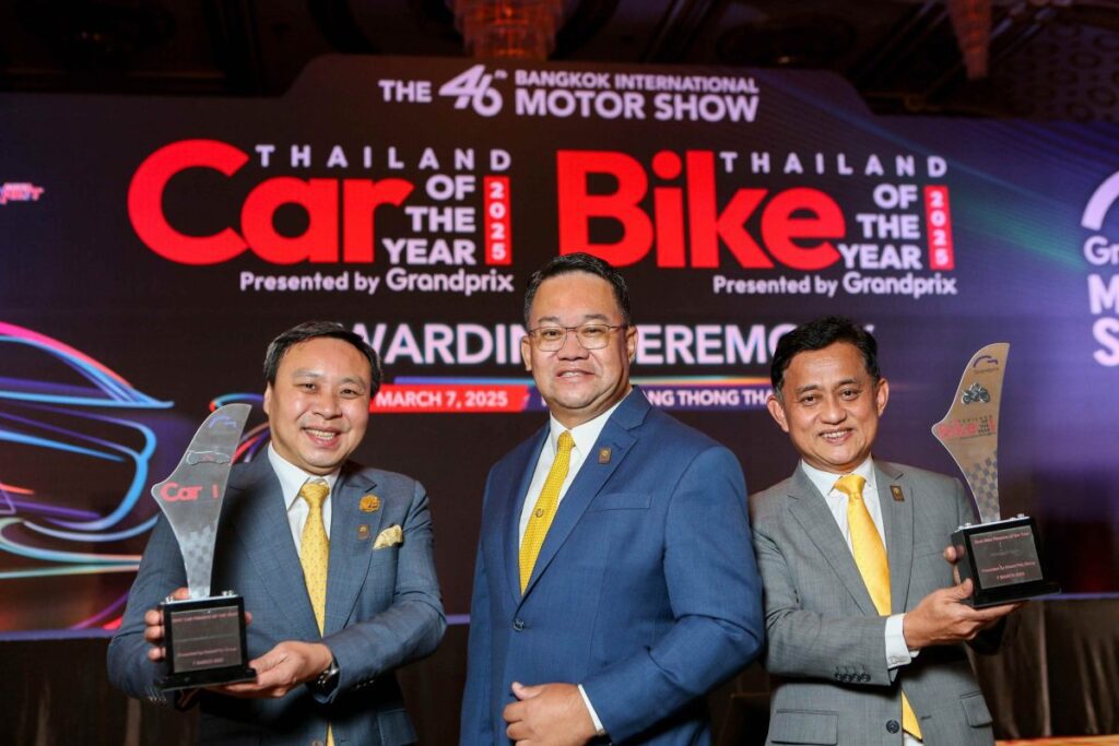กรุงศรี ออโต้ ตอกย้ำความสำเร็จสู่ ‘ที่ 1 ในใจผู้ใช้รถ’ คว้า 2 รางวัล ในงาน Thailand Car & Bike of the Year 2025 ต่อเนื่องเป็นครั้งที่ 12