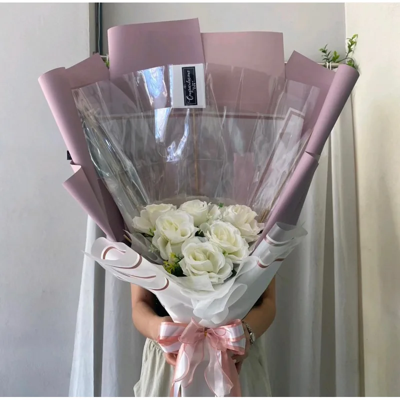 ช่อดอกไม้ตุ๊กตา ของขวัญรับปริญญา