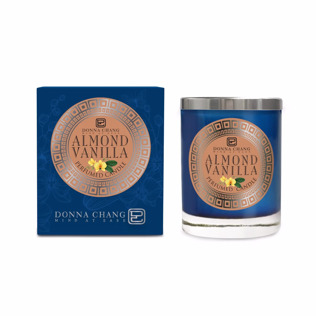 Unneeed Scented Candle กลิ่น Naked Donna Chang เทียนหอม กลิ่น Almond Vanilla