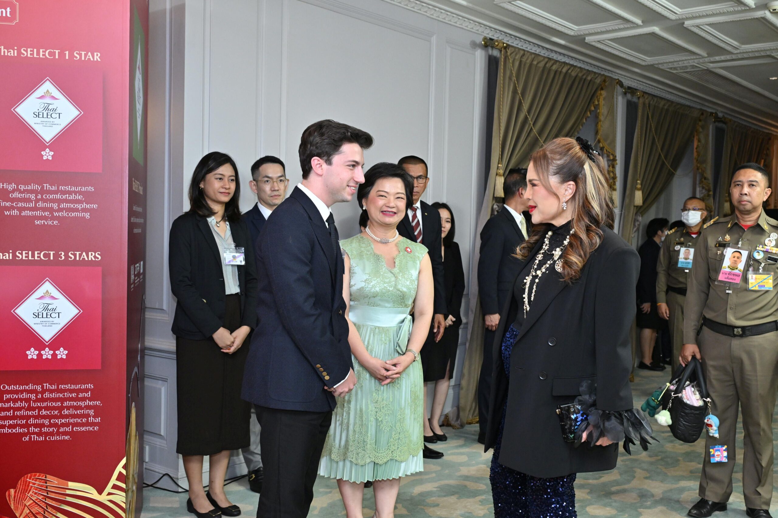 Eitan เชพอเมริกา แนะนำตัว