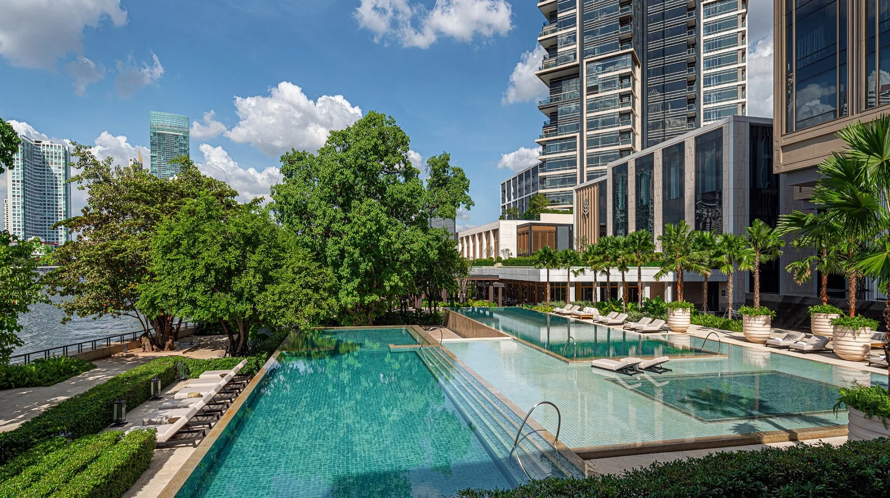 Four Seasons Hotel Bangkok At Chao Phraya River