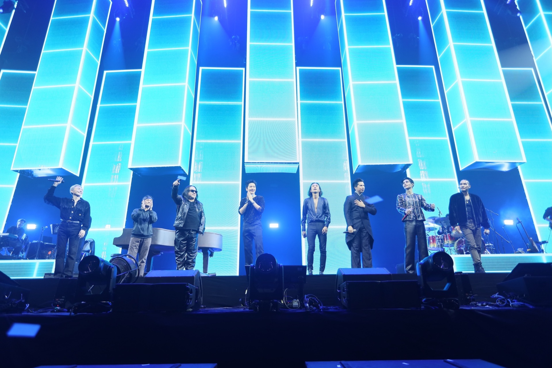 09.assetwise จับมือ “โต๋ 7 ศิลปินร็อก