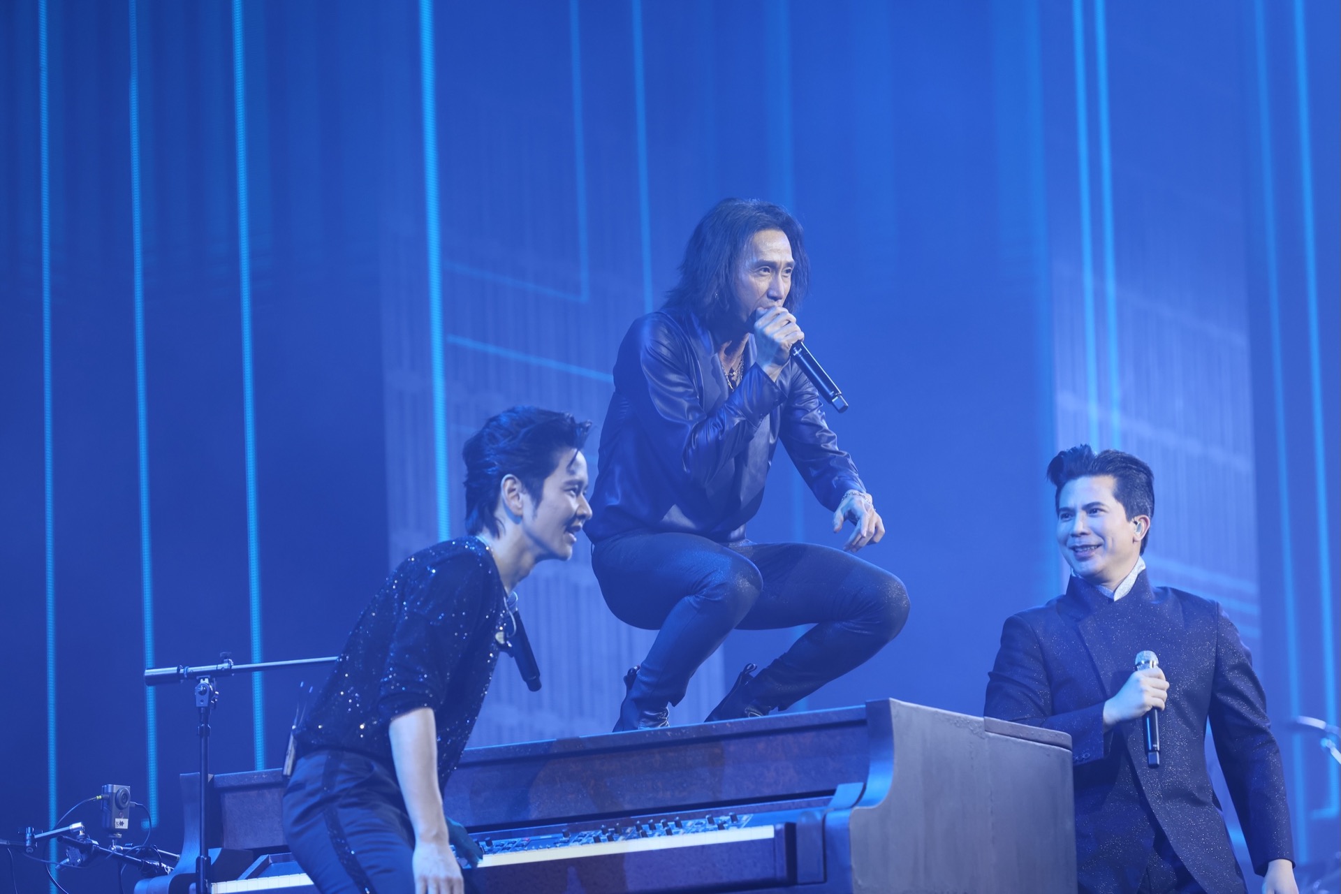 11.โต๋ ตูน เฟิด มันส์ไฟลุก