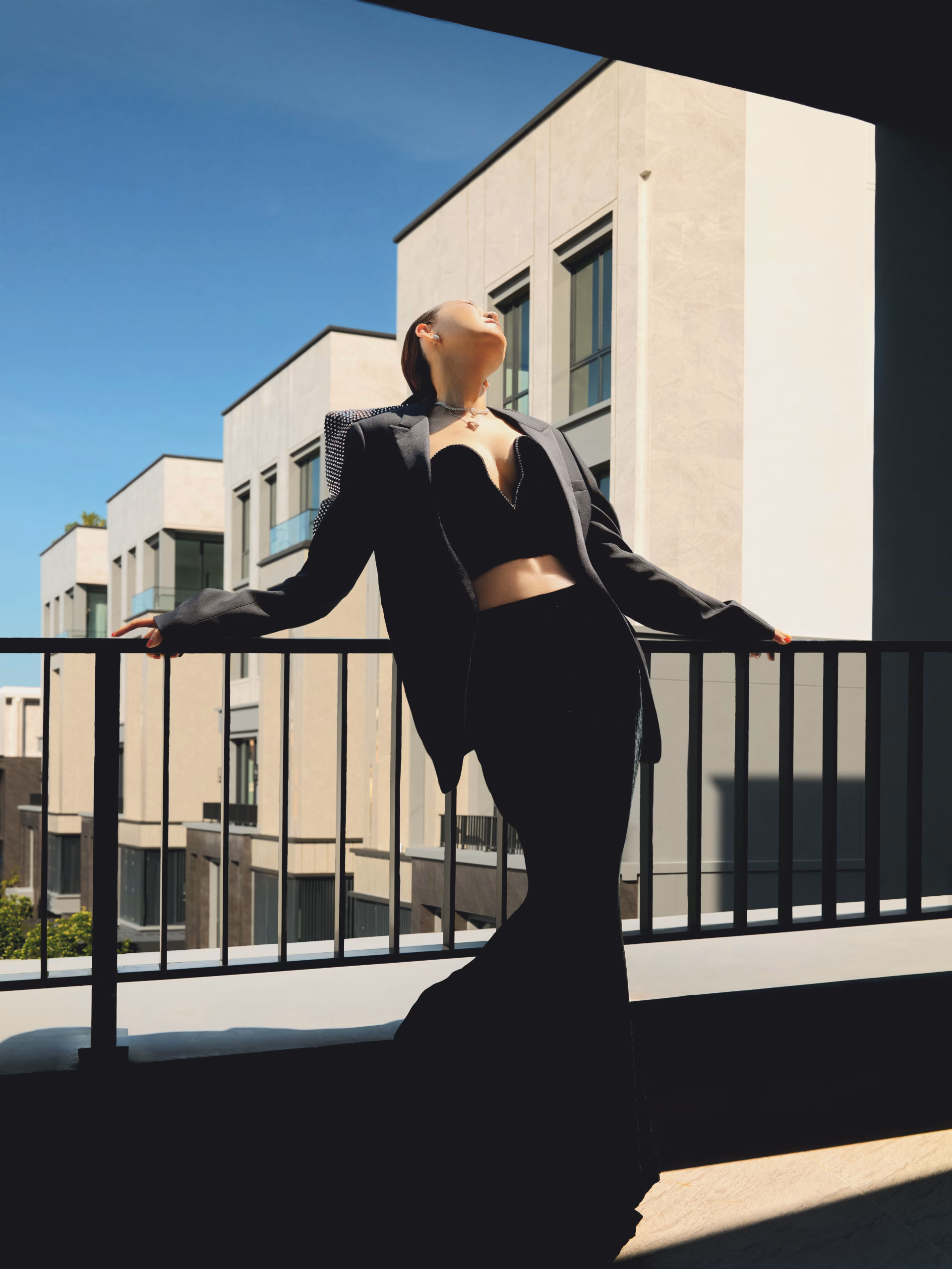 13 ‘rarest Of Rarity Living Through A Manhattan Lens’