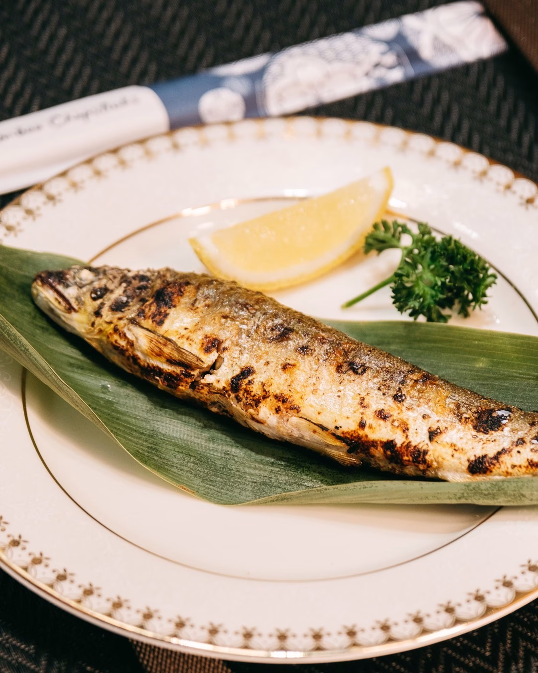 2] ปลาอายุย่างเกลือ ร้าน Zenmon