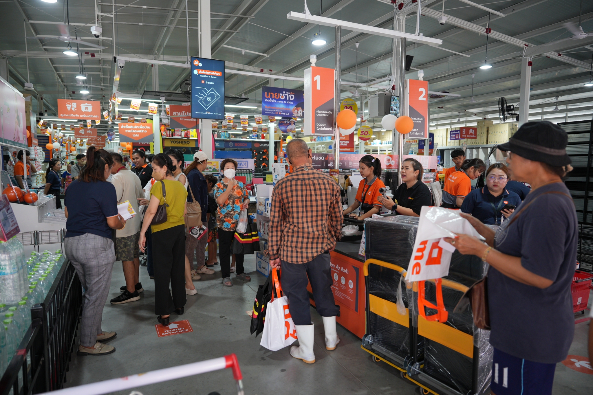 Grand Opening Togo 04