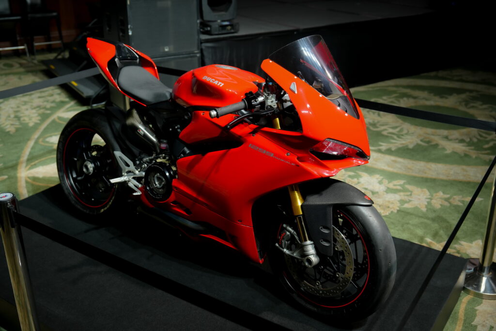 Nippon Paint รุกตลาดฟิล์มรถยนต์ เปิดตัว “n Shield Crystalguard” ครั้งแรกในไทย ชูนวัตกรรมเสริมความแข็งแกร่งระดับโลก