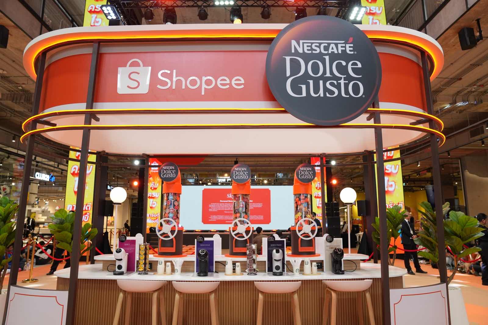 เสิร์ฟความสุขล้นแก้ว! ‘สกาย นานิ’ ส่งมอบความอบอุ่นให้แฟนๆ และนักช้อปออนไลน์คอกาแฟ ชงหวานทุกโมเมนต์ ในงาน “nescafe Dolce Gusto Official & Shopee”