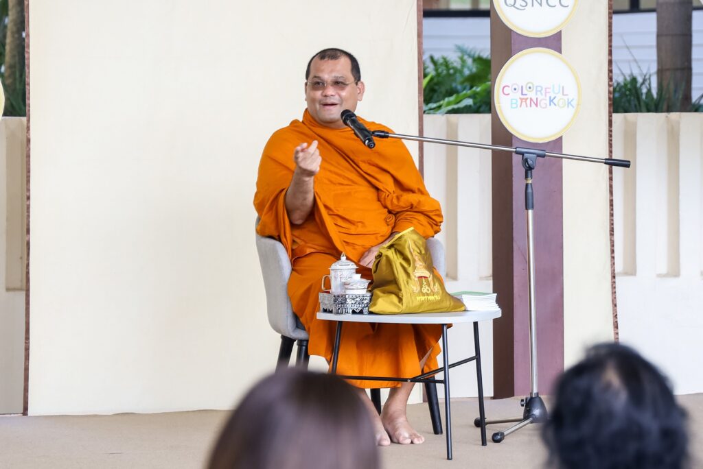หยุดพัก… มอง ‘คุณค่าชีวิต’ ด้วยหัวใจแห่งความกตัญญู กับกิจกรรมธรรมะในสวน ณ สวนเบญจกิติ