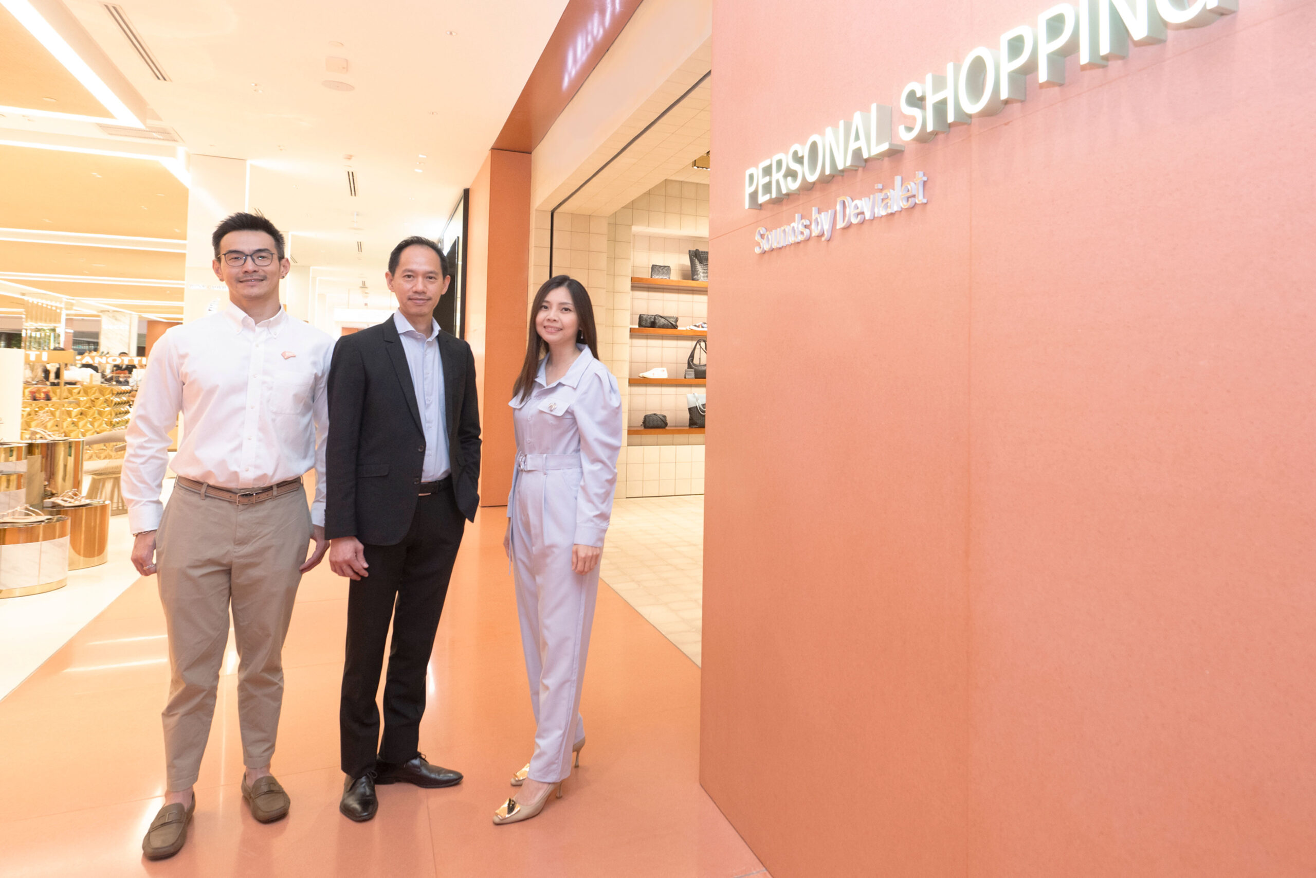 เคทีซี – ธนาคารกรุงไทย ผนึกห้างเซ็นทรัลชิดลม จัดกิจกรรมมอบประสบการณ์ช้อปปิ้ง ระดับเวิลด์คลาสแก่กลุ่มลูกค้ากรุงไทย ไพรเวท แบงก์กิ้ง