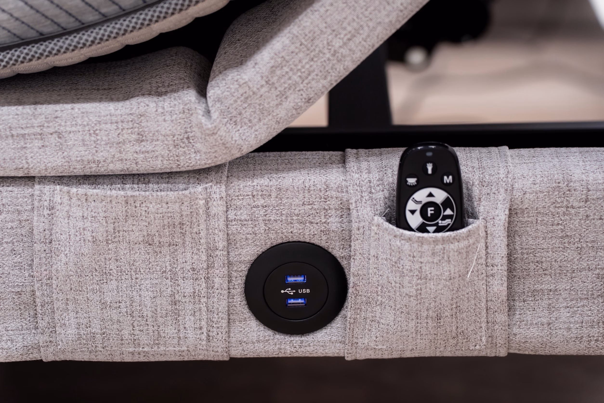 ซิมมอนส์รุกขยายตลาดในประเทศไทย เปิดตัว “simmons Gallery ทองหล่อ” ยกระดับประสบการณ์การนอนระดับพรีเมียม พร้อมเสริมความแข็งแกร่งในตลาดอาเซียน