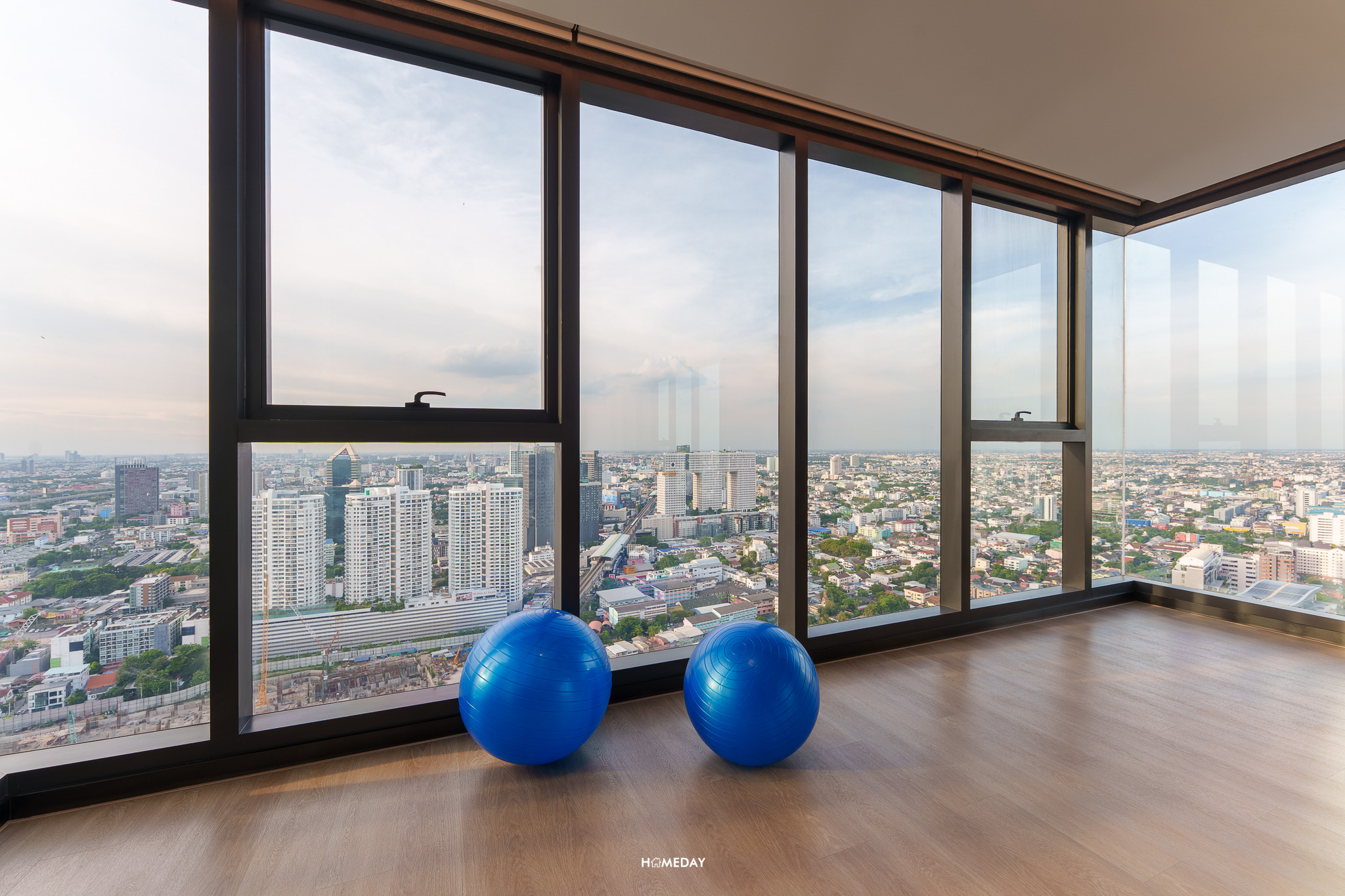 Homeday Life Phahon Ladprao 090