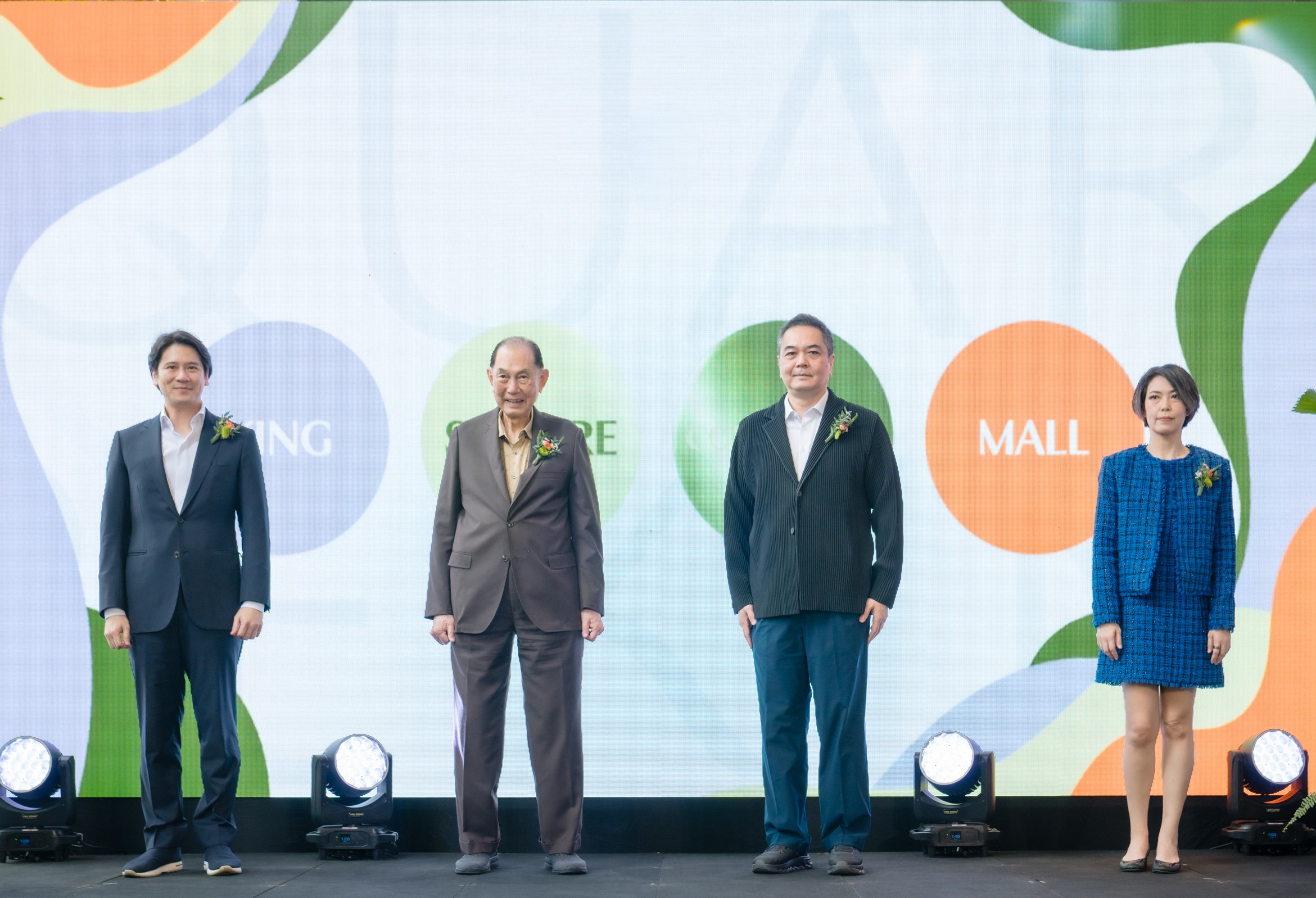 เครือสหพัฒน์ ต่อจิ๊กซอว์สำคัญให้ Mixed Use Kingsquare เปิด “kingsquare Community Mall” เติมเต็มไลฟ์สไตล์คนเมือง ครั้งแรกของพรีเมียมคอมมูนิตี้มอลล์ บนถนนพระราม 3