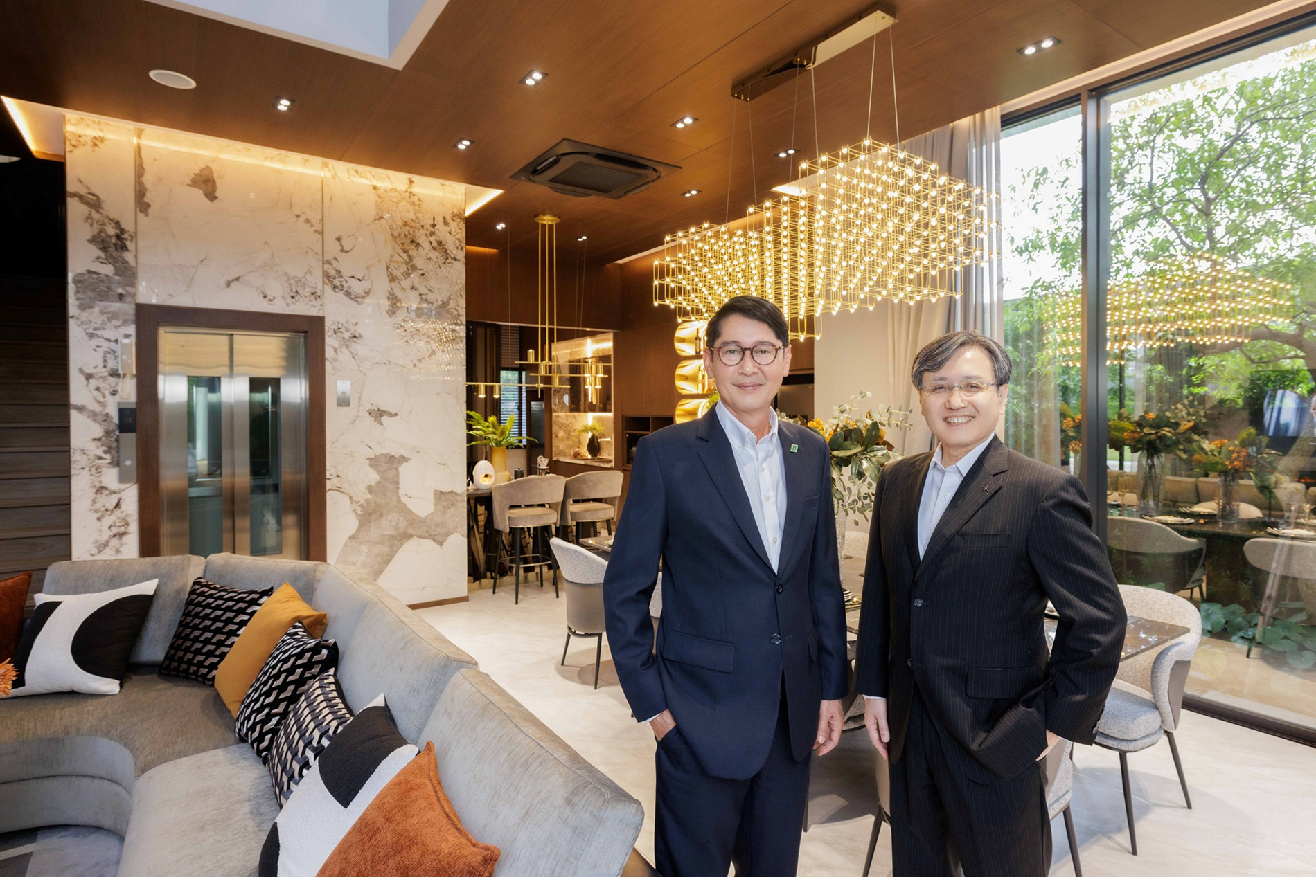 “พฤกษา” ผนึกพันธมิตรระดับโลก “มิตซูบิชิ เอลเลเวเตอร์” มุ่งสร้างคุณภาพชีวิตที่ “อยู่ดี…ทั้งชีวิต” นำร่องความร่วมมือที่โครงการหรู “เดอะ ปาล์ม เรสซิเดนเซส พัฒนาการ”