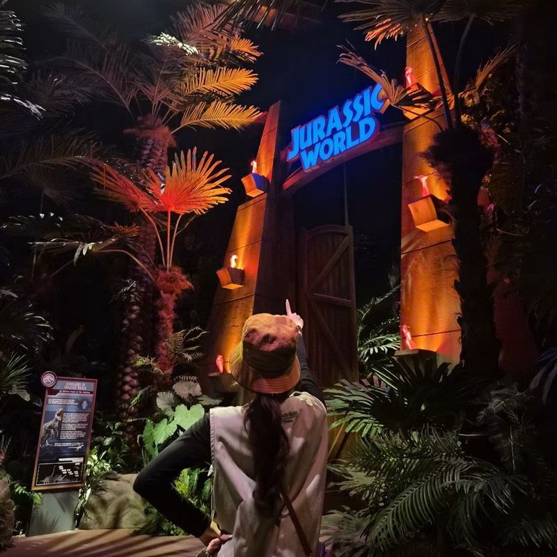 เคทีซี – Awc พาครอบครัวไทยผจญภัยจูราสสิค เวิลด์ ดันท่องเที่ยว การเรียนรู้นอกห้องเรียน