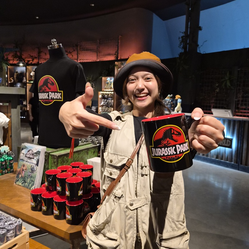 เคทีซี – Awc พาครอบครัวไทยผจญภัยจูราสสิค เวิลด์ ดันท่องเที่ยว การเรียนรู้นอกห้องเรียน