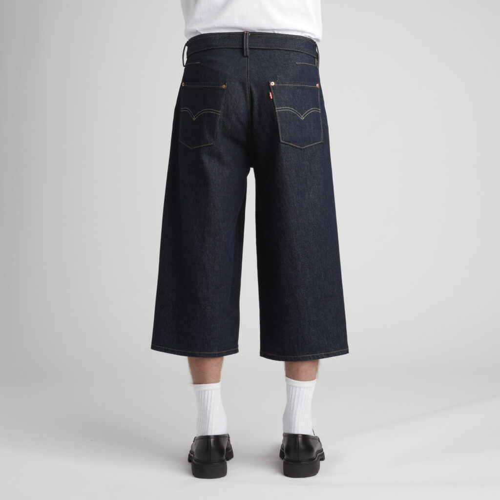 Levi’s® เติมเต็มความเท่สไตล์ Baggy ด้วยรูปทรงใหม่ในคอลเลคชันฤดูใบไม้ร่วงและฤดูหนาว 2025