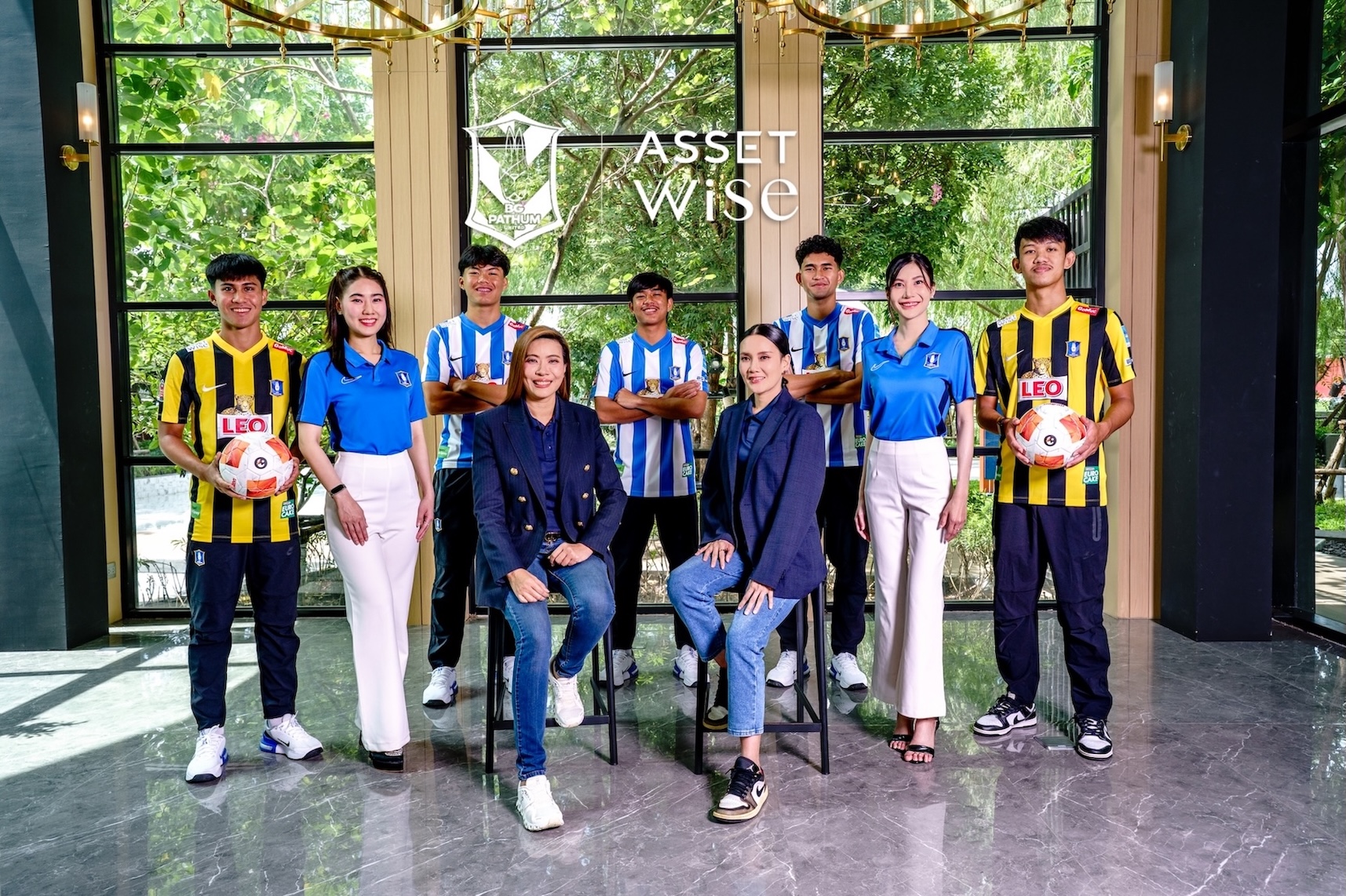“แอสเซทไวส์” หนุนฝันนักเตะดาวรุ่งแนวหน้าทีม “บีจี ปทุม ยูไนเต็ด” มอบคอนโดฯ พักฟรี 1 ปีเต็มย่านรังสิต ทำเลใกล้สนามชาร์จพลังให้ซ้อมเต็มร้อย