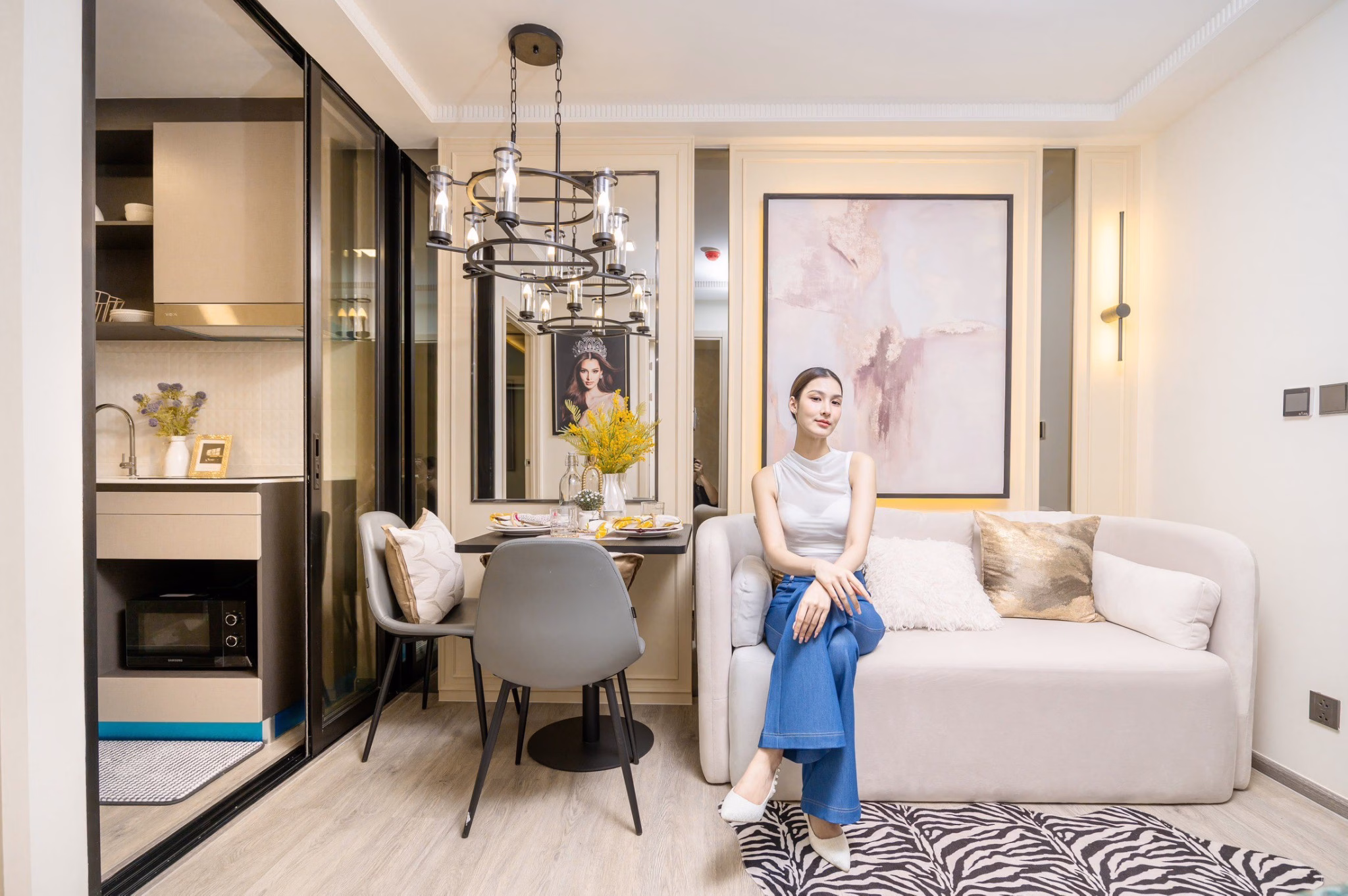 “หมูแฮม นางสาวไทย 2568” นำทีมรองทั้ง 4 ย้ายเข้าคอนโด Atmoz Palacio ลาดพร้าว วังหิน รางวัลห้องพักประจำตำแหน่งจาก “แอสเซทไวส์” ตกแต่งครบดีไซน์พิเศษ – พักฟรี 1 ปี