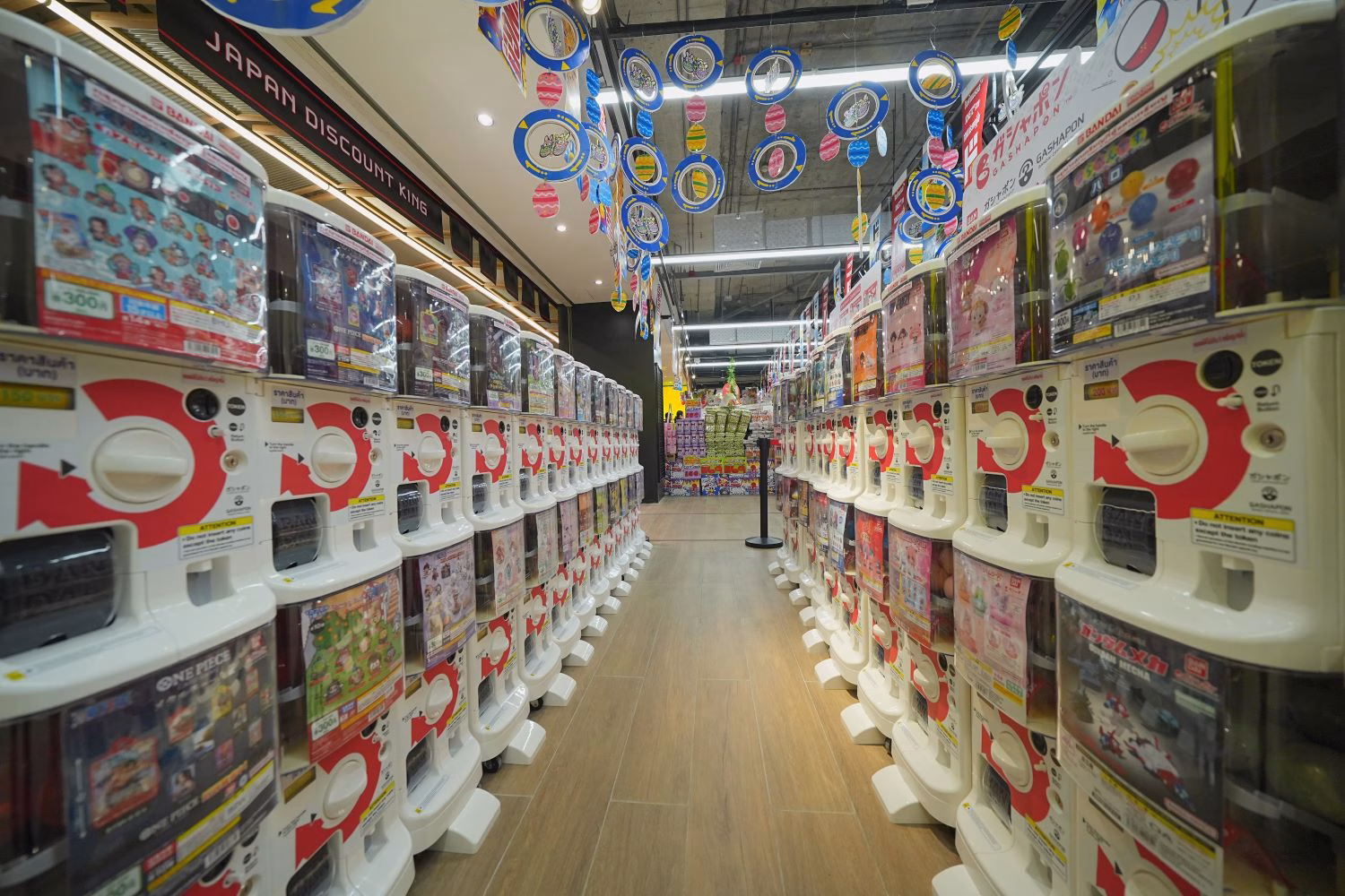 สิ้นสุดการรอคอย! เซ็นทรัล เวสต์เกต ต้อนรับ ‘ดอง ดอง ดองกิ’ สาขาแรกของย่าน พร้อมโซนใหม่ “self Pick Sushi & Cake” ครั้งแรกในไทย ครบทุกความเป็นญี่ปุ่นในที่เดียว