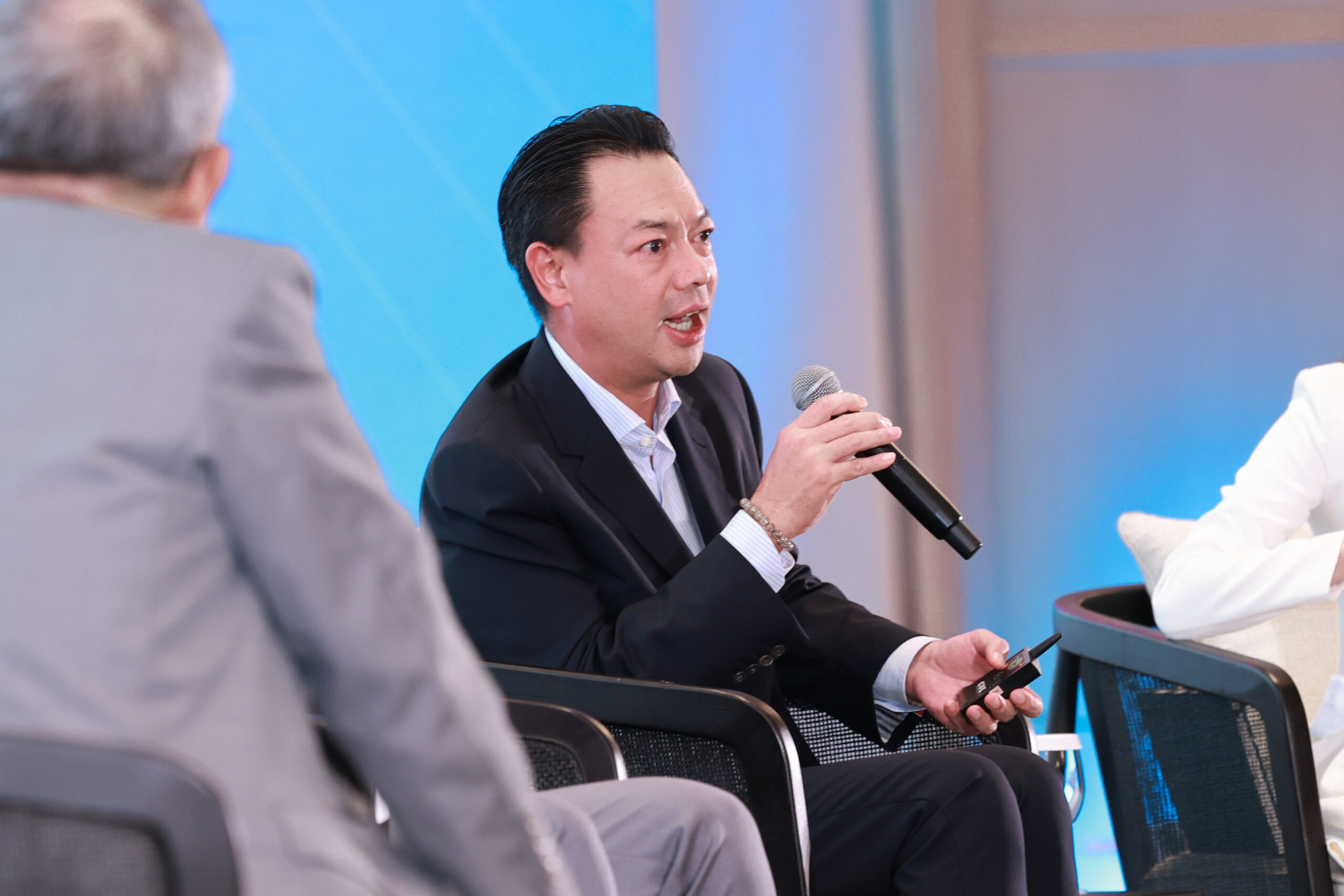 แม่ทัพใหญ่ Bam ร่วมเสวนา Osk Speak Thai Fight “สู้ได้…หรือได้แค่สู้” ตอกย้ำบทบาท Amc เสาหลักแก้ปัญหาหนี้เสีย สร้างเสถียรภาพเศรษฐกิจไทย