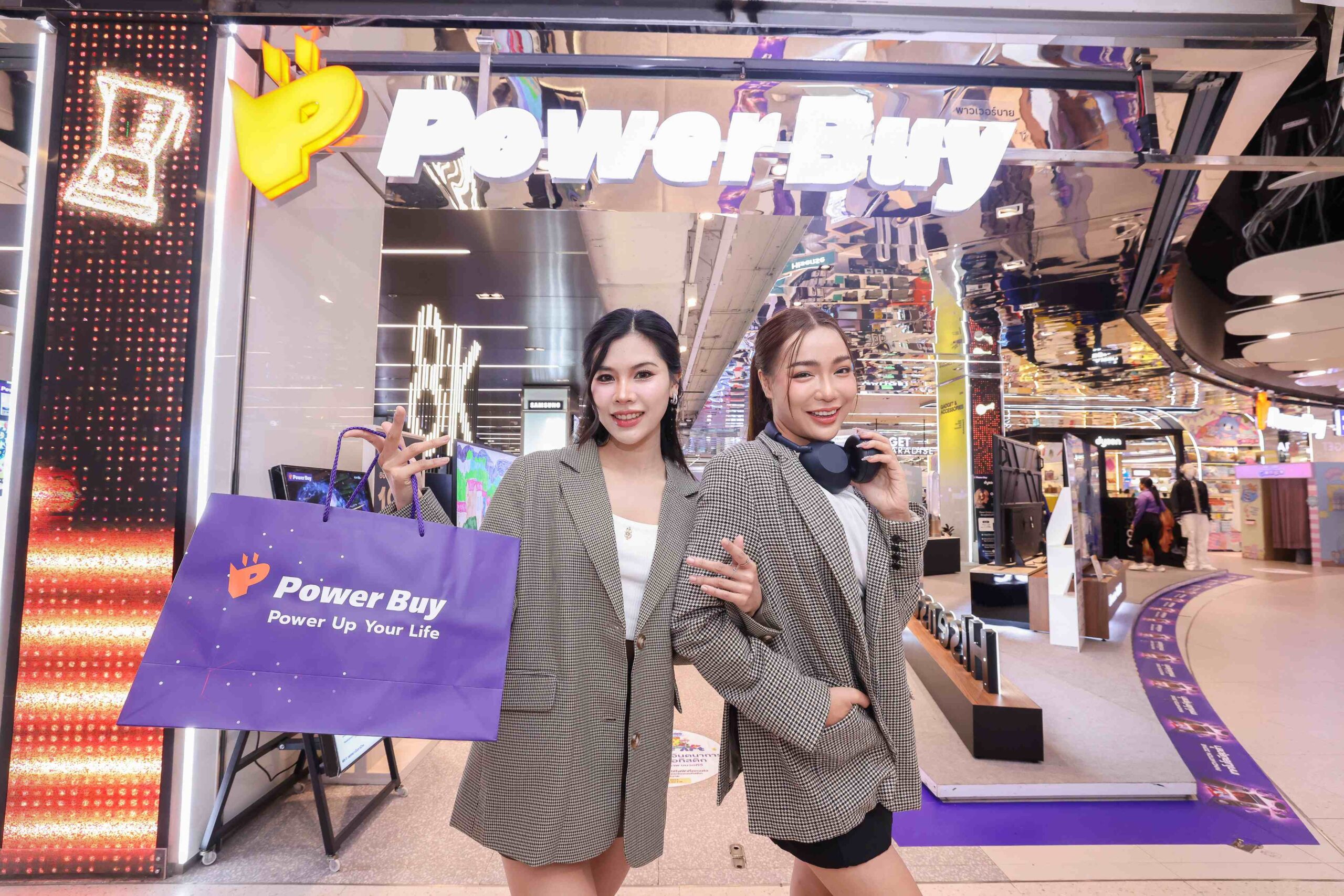 เพาเวอร์บาย ครบรอบ 29 ปี เปิดเกมรุกสู่ Tech Retailer ชูกลยุทธ์ “p.o.w.e.r.”สร้างโซลูชันไลฟ์สไตล์อัจฉริยะ ผนึกพันธมิตรดันธุรกิจเติบโตอย่างยั่งยืน