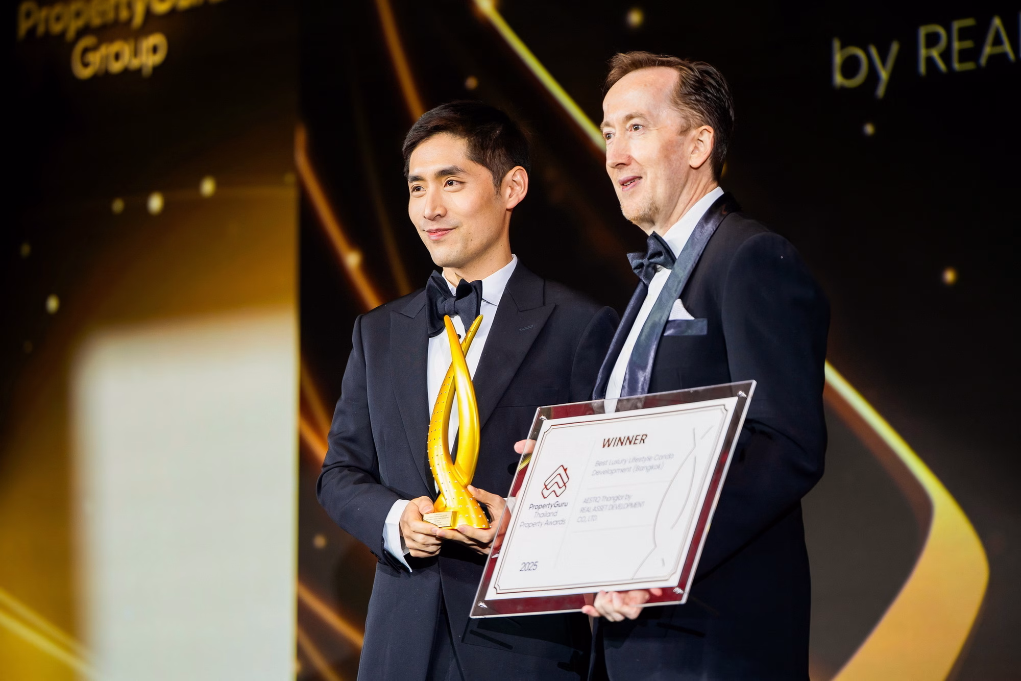 Real Asset กวาด 2 รางวัลใหญ่บนเวที Propertyguru Thailand Property Awards 2025 ตอกย้ำผู้นำด้านการพัฒนาโครงการที่อยู่อาศัยระดับไฮเอนด์