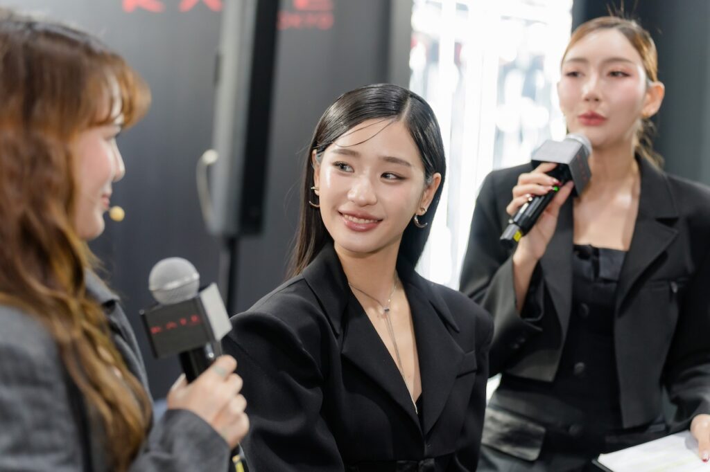 Kate ชวนร่วมสัมผัสพลังความงามภายใต้แคมเปญ “lights On Shadow” ในงาน Nippon Haku Bangkok 2025 พร้อมเปิดตัว Brand Muse คนใหม่ “ตู ต้นตะวัน” ที่จะมาถ่ายทอดความมั่นใจ และเสน่ห์ที่ไร้กฎเกณฑ์