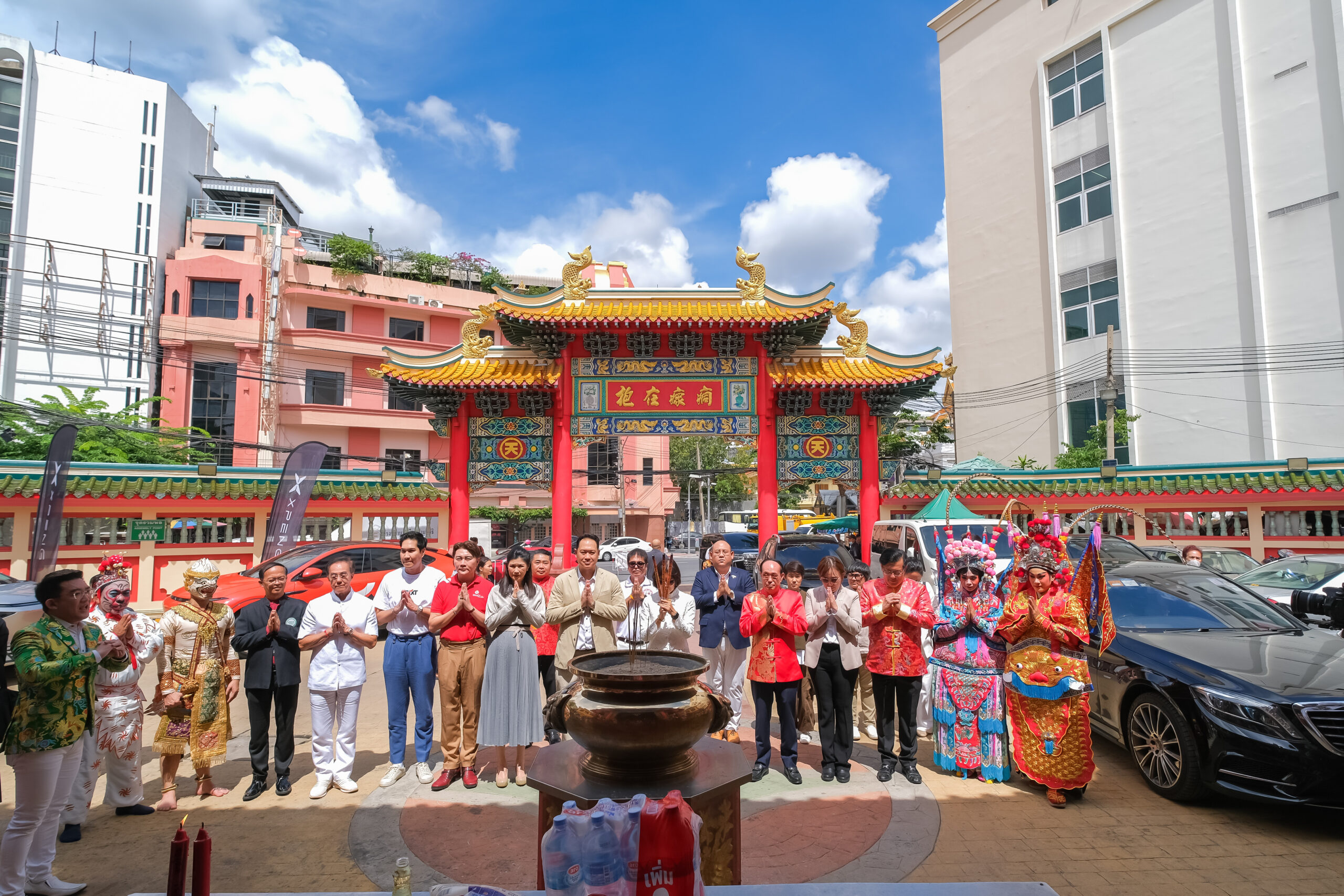 การท่องเที่ยวแห่งประเทศไทย ชู คฑา ชินบัญชร นำเที่ยว ” 50 ชุมชนศาลเจ้าจีน สุขใจเสริมมงคล” สานสัมพันธ์ ไทย จีน