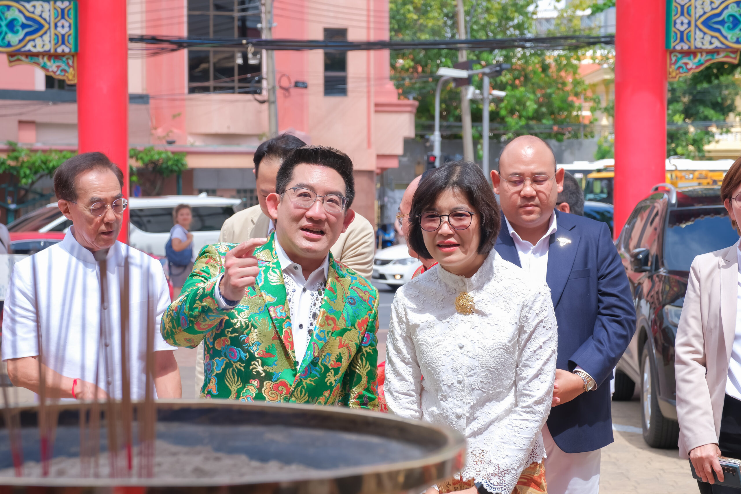 การท่องเที่ยวแห่งประเทศไทย ชู คฑา ชินบัญชร นำเที่ยว ” 50 ชุมชนศาลเจ้าจีน สุขใจเสริมมงคล” สานสัมพันธ์ ไทย จีน