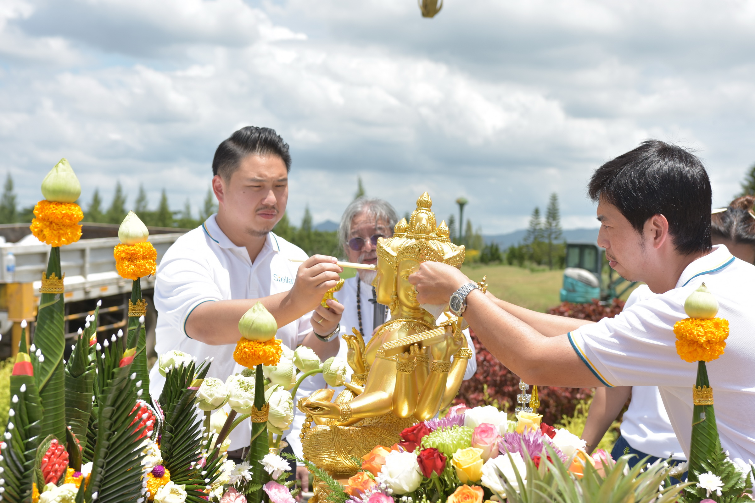 “สเตลล่า”ถือฤกษ์ดีจัดพิธีบวงสรวงตั้งศาลพระพรหม โครงการสเตลล่าโอโซน เขาใหญ่ เตรียมรับกิจกรรมใหญ่ปลายปี