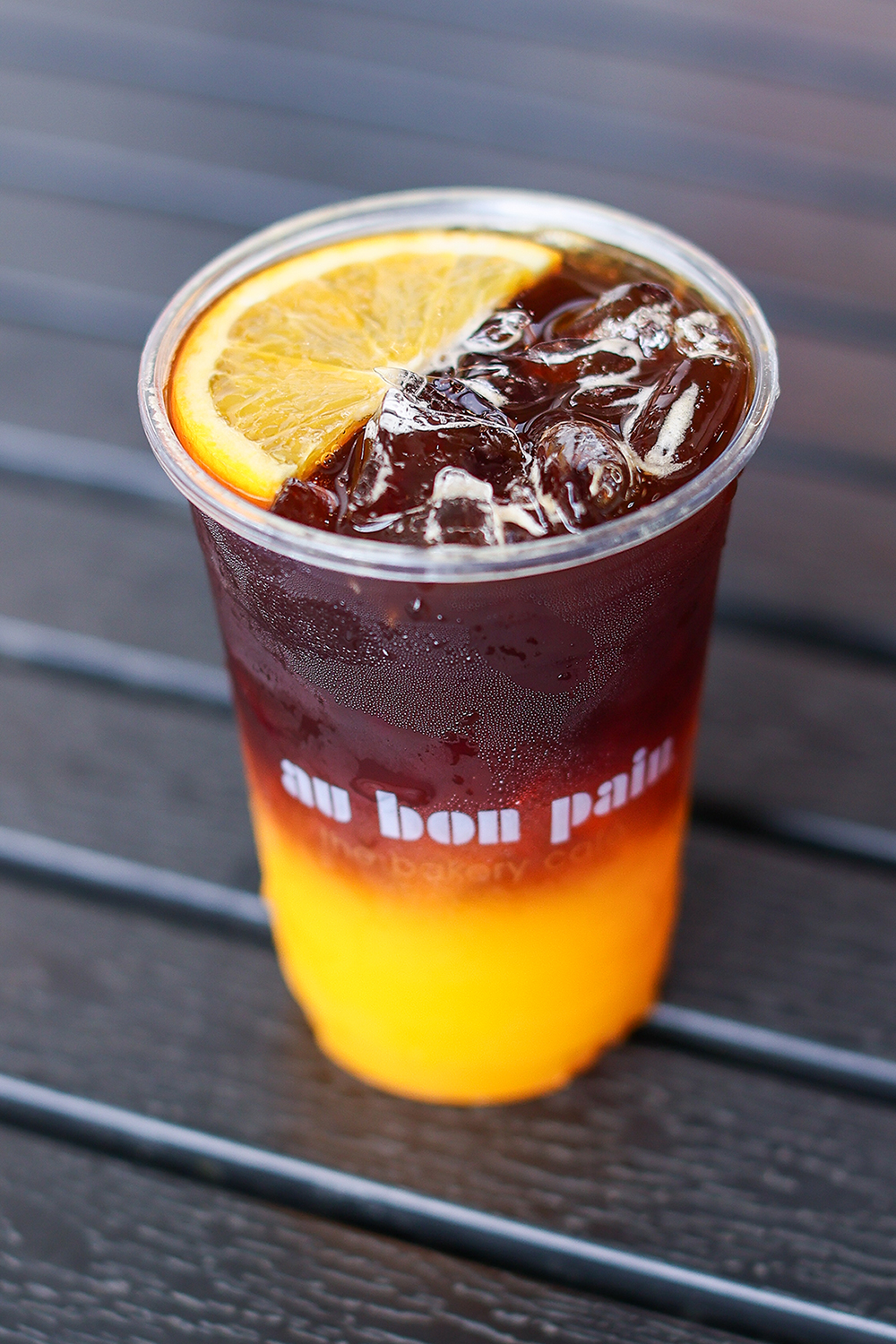 เมกาบางนา เสิร์ฟความอร่อยต้อนรับฮาโลวีนในแคมเปญ “mega Trick Or Drink” แลกรับฟรี! เมนูเครื่องดื่มสุดพิเศษจาก 12 ร้านคาเฟ่ชั้นนำ วันนี้ – 31 ต.ค. 68 ที่ศูนย์การค้าเมกาบางนา