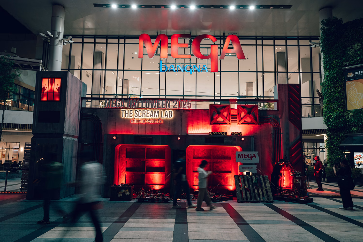 เมกาบางนา เปิดแล็บหลอนต้อนรับเทศกาลฮาโลวีนสุดยิ่งใหญ่ ในงาน “mega Halloween 2025 ตอน The Scream Lab แล็บสยองซ่อนกรี๊ด” ท้าทายกับภารกิจลึกลับ ที่จะทำให้คุณกรี๊ดจนลืมหายใจ! วันที่ 1 – 31 ต.ค. 68 ที่ศูนย์การค้าเมกาบางนา