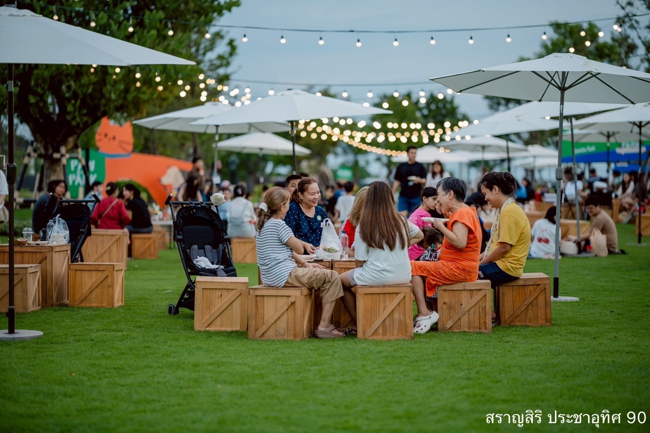 แสนสิริเปิดสวนใหม่กว่า 3 ไร่ ที่สราญสิริ ประชาอุทิศ 90 ประเดิมจัดงาน Paw In The Park สร้างความสุขให้กับลูกบ้านและสัตว์เลี้ยง