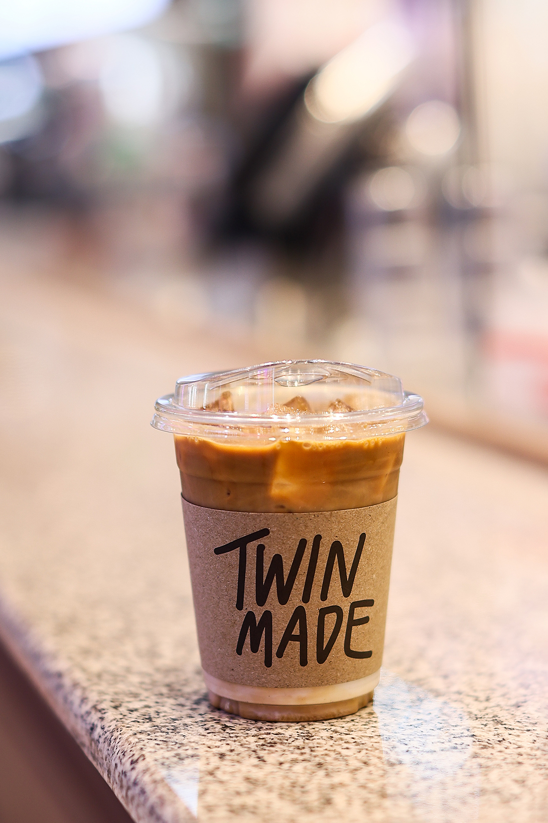 เมกาบางนา เสิร์ฟความอร่อยต้อนรับฮาโลวีนในแคมเปญ “mega Trick Or Drink” แลกรับฟรี! เมนูเครื่องดื่มสุดพิเศษจาก 12 ร้านคาเฟ่ชั้นนำ วันนี้ – 31 ต.ค. 68 ที่ศูนย์การค้าเมกาบางนา