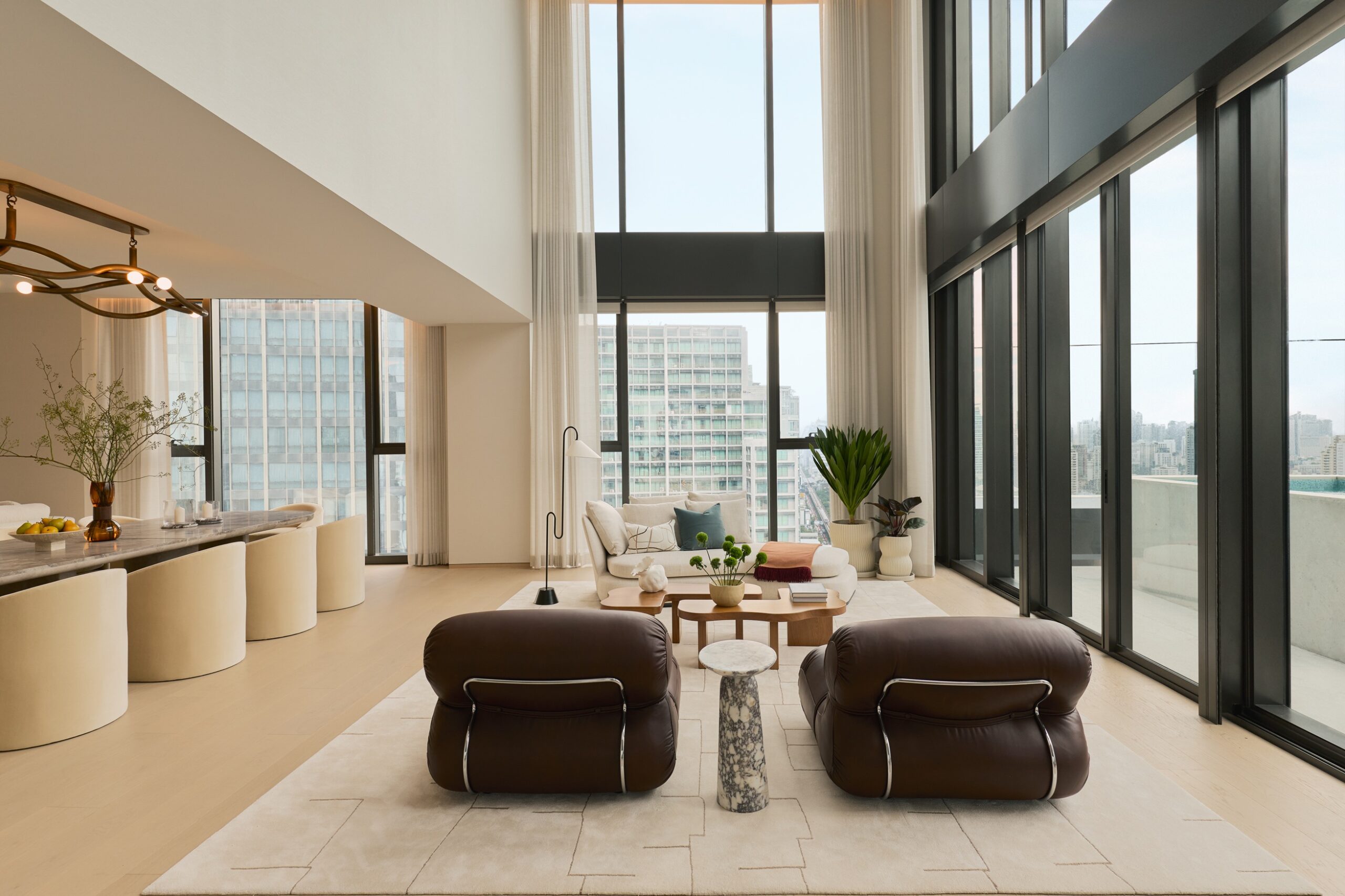 “the Penthouse Of Penthouses” — บทพิสูจน์ว่าชีวิตสามารถเฉียบคมและแตกต่างได้จริง