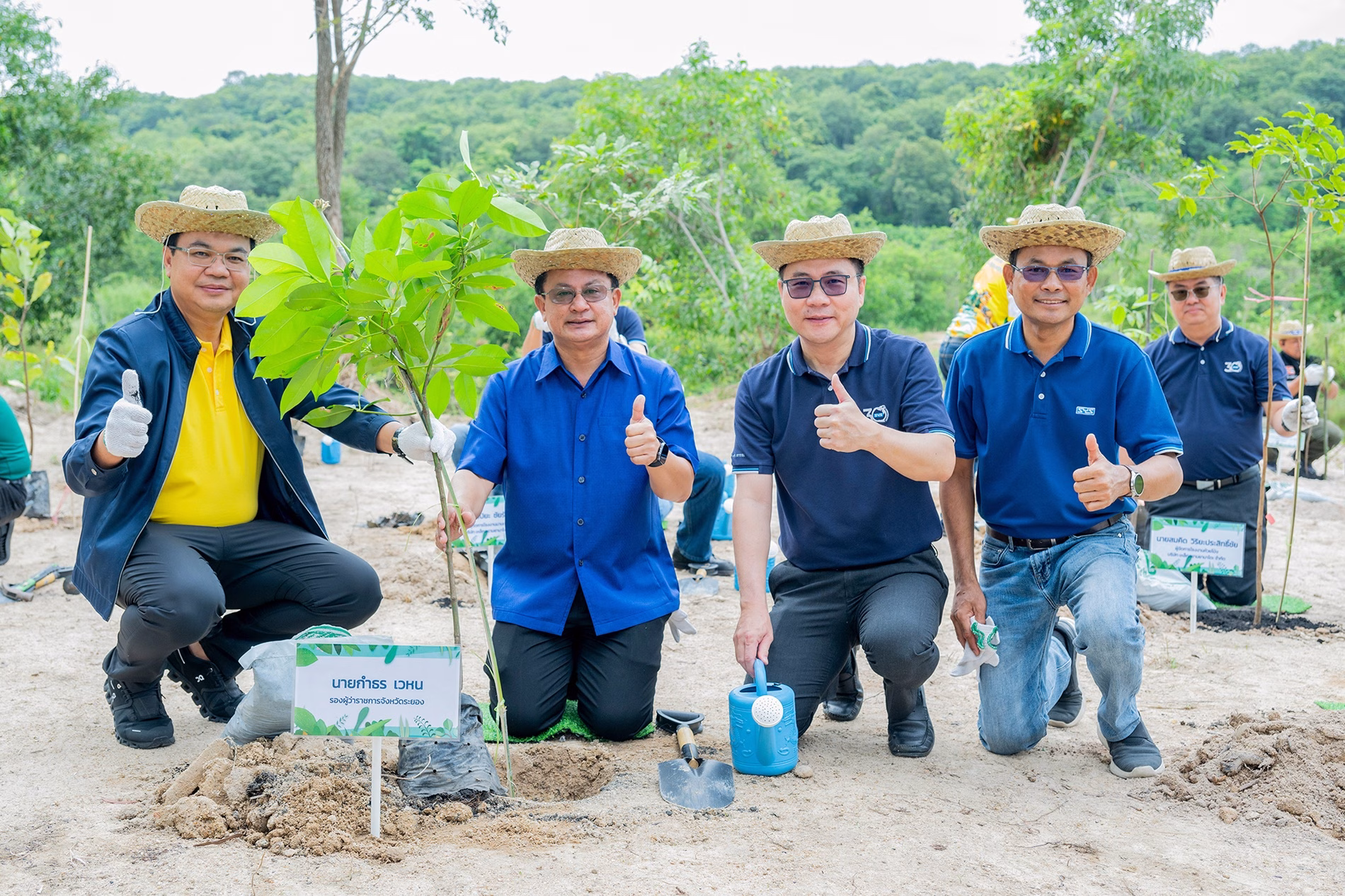 Sys นำทัพภาคีเครือข่าย สร้างเกราะป้องกันไฟป่า ฟื้นฟู รักษาป่าต้นน้ำ ร่วมปลูกต้นกล้ากว่า 6,000 ต้น ลงรากสร้างอนาคตโลกสวย น้ำใส ไร้ควันไฟป่า