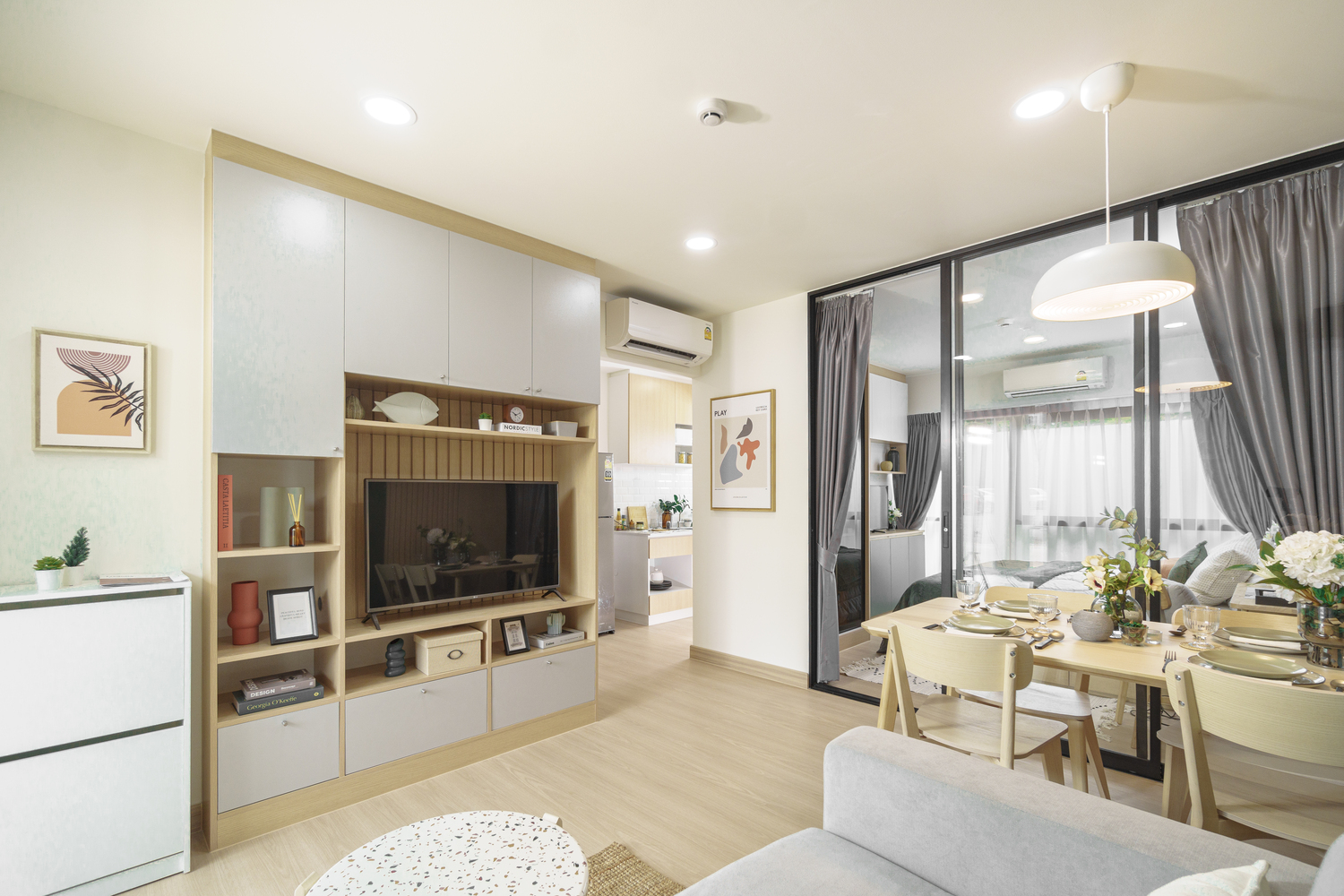 พรีวิว เพลิน เพลิน พลัส คอนโดมิเนียม รังสิต – ฟิวเจอร์พาร์ค อาคาร C (ploen Ploen Plus Condominium Rangsit Future Park Tower C)