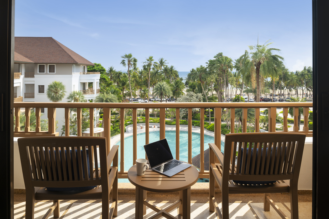 พักกาย พักใจ รีเฟรชชีวิต ที่ ‘อมารี บางแสน’ จุดหมายใหม่ใกล้กรุงเทพฯ