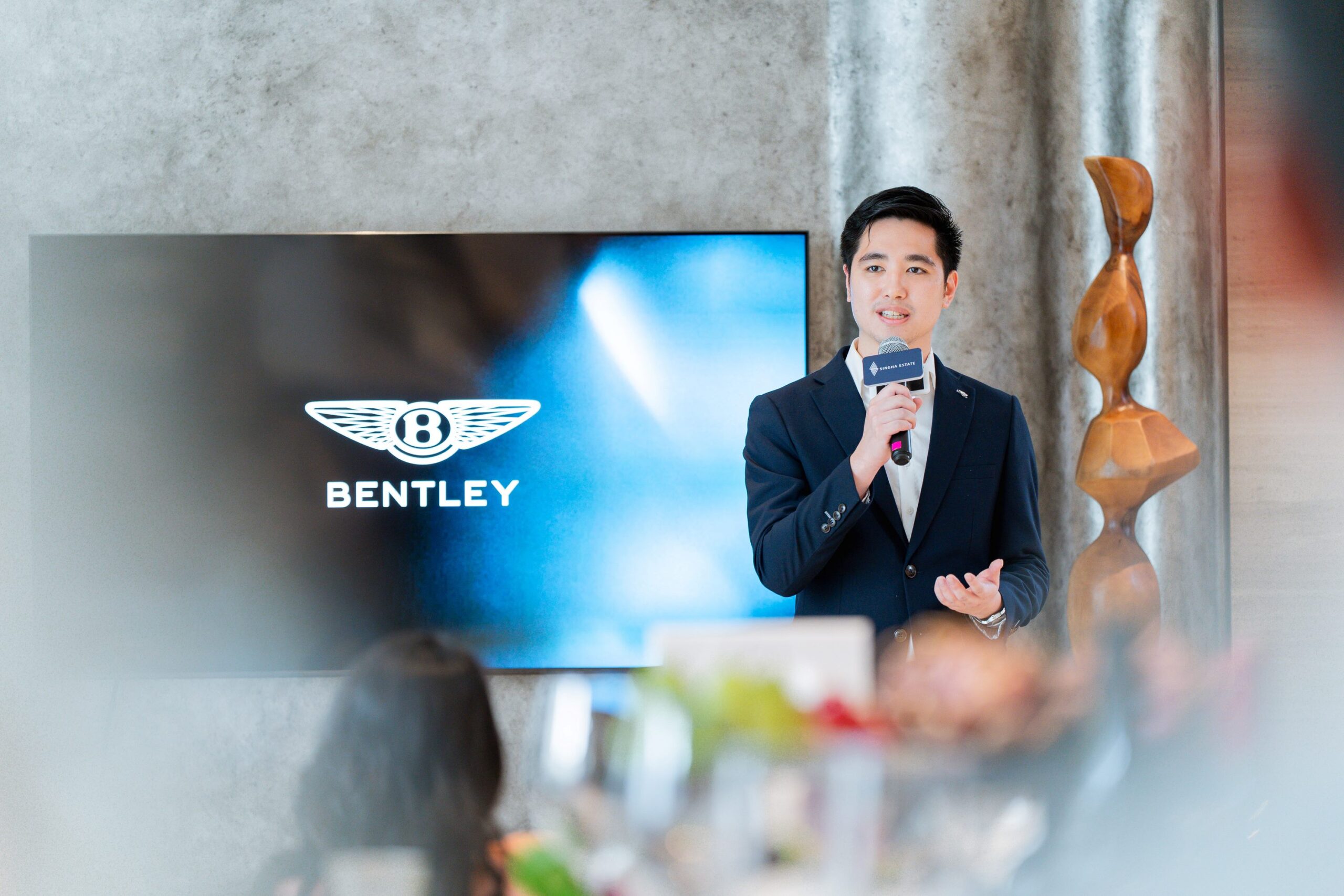 “สิงห์ เอสเตท” เปิดบ้าน S’rin พรานนก กาญจนา จัดกิจกรรม “the Infinite Crafts” ร่วมกับ “เบนท์ลีย์ แบงค็อก” มอบประสบการณ์สุดพิเศษเพื่อลูกบ้านและลูกค้าคนพิเศษ