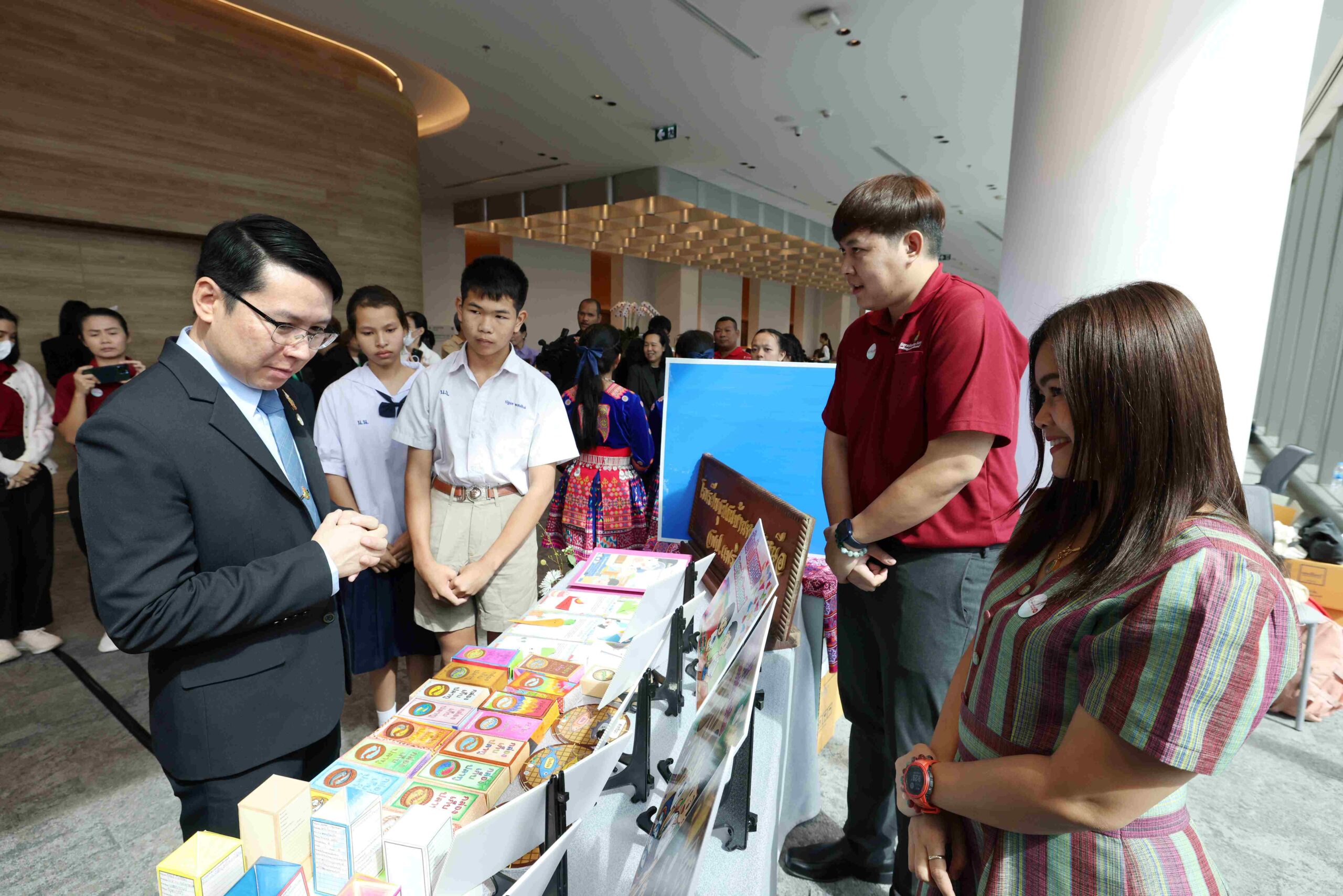 อมรินทร์กรุ๊ป เดินหน้าลุยต่อ โครงการ “ส่งความรู้ สร้างความสุข” ปลูกฝังเด็กไทยรักการอ่าน เพื่อผลสัมฤทธิ์ทางการศึกษาที่ดีขึ้น