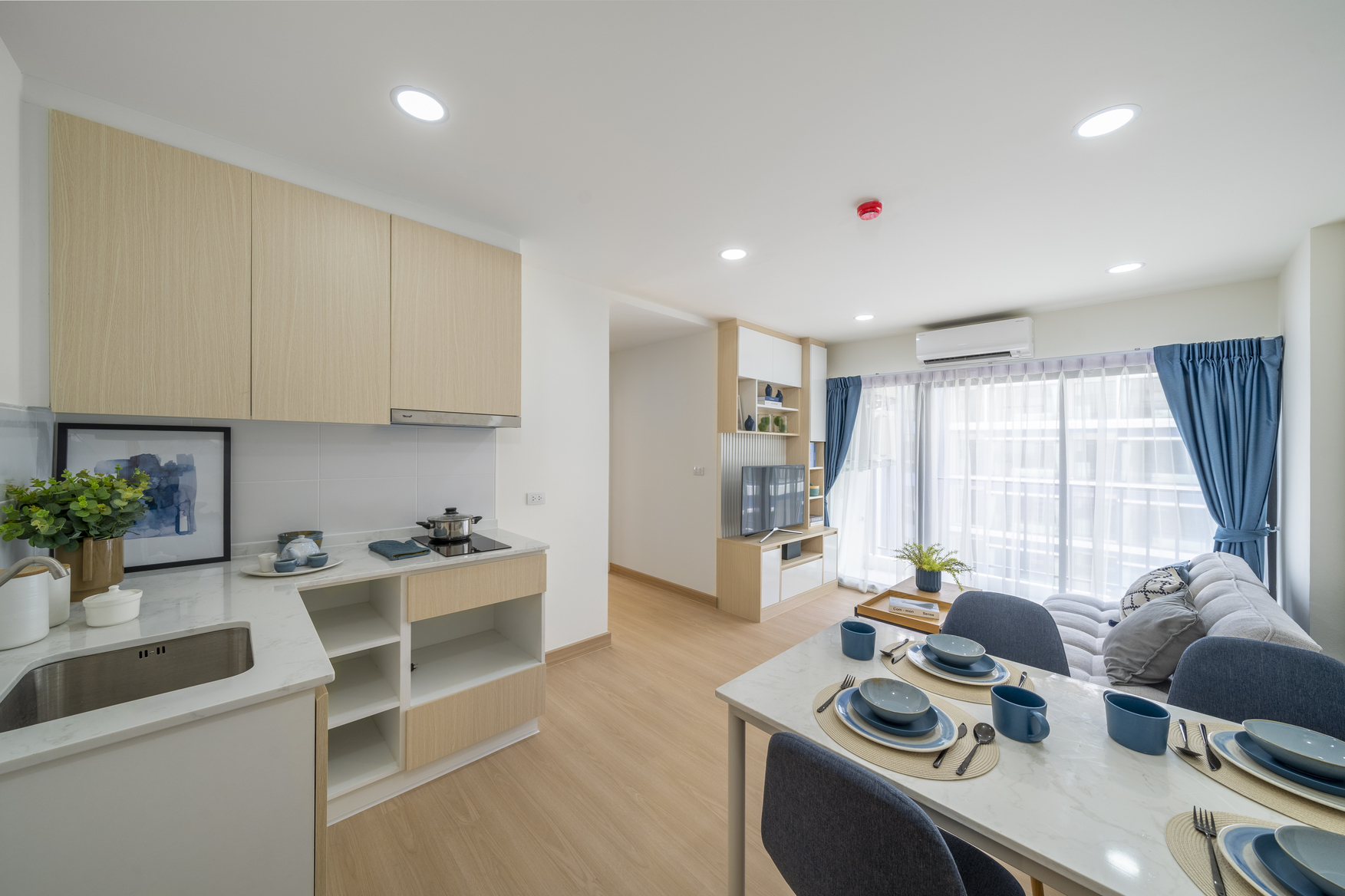 พรีวิว เพลิน เพลิน พลัส คอนโดมิเนียม รังสิต – ฟิวเจอร์พาร์ค อาคาร C (ploen Ploen Plus Condominium Rangsit Future Park Tower C)